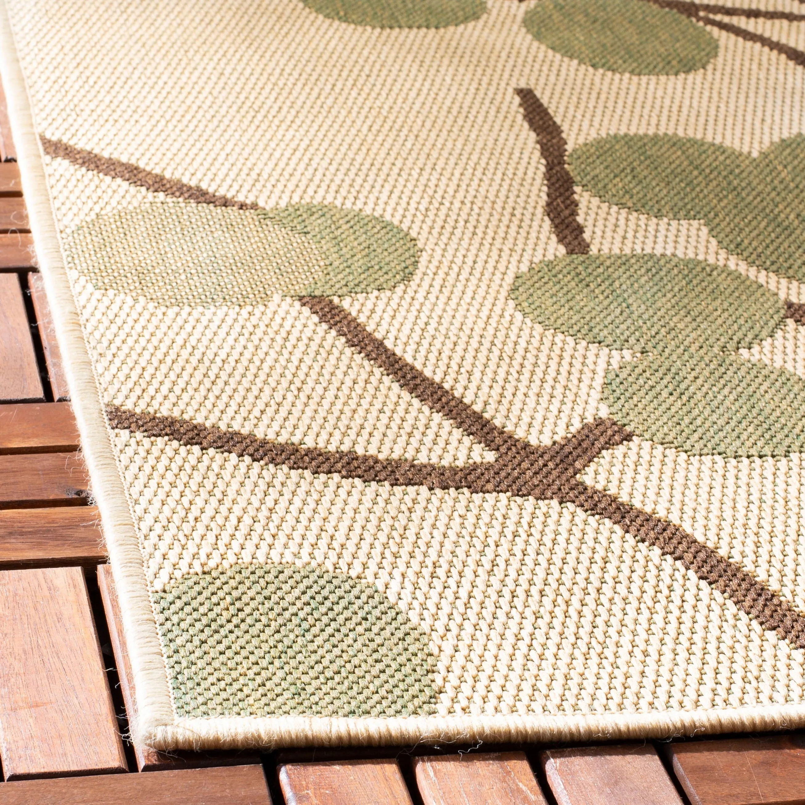 SAFAVIEH Courtyard Delois Indoor/ Outdoor Waterproof Patio Backyard Rug
