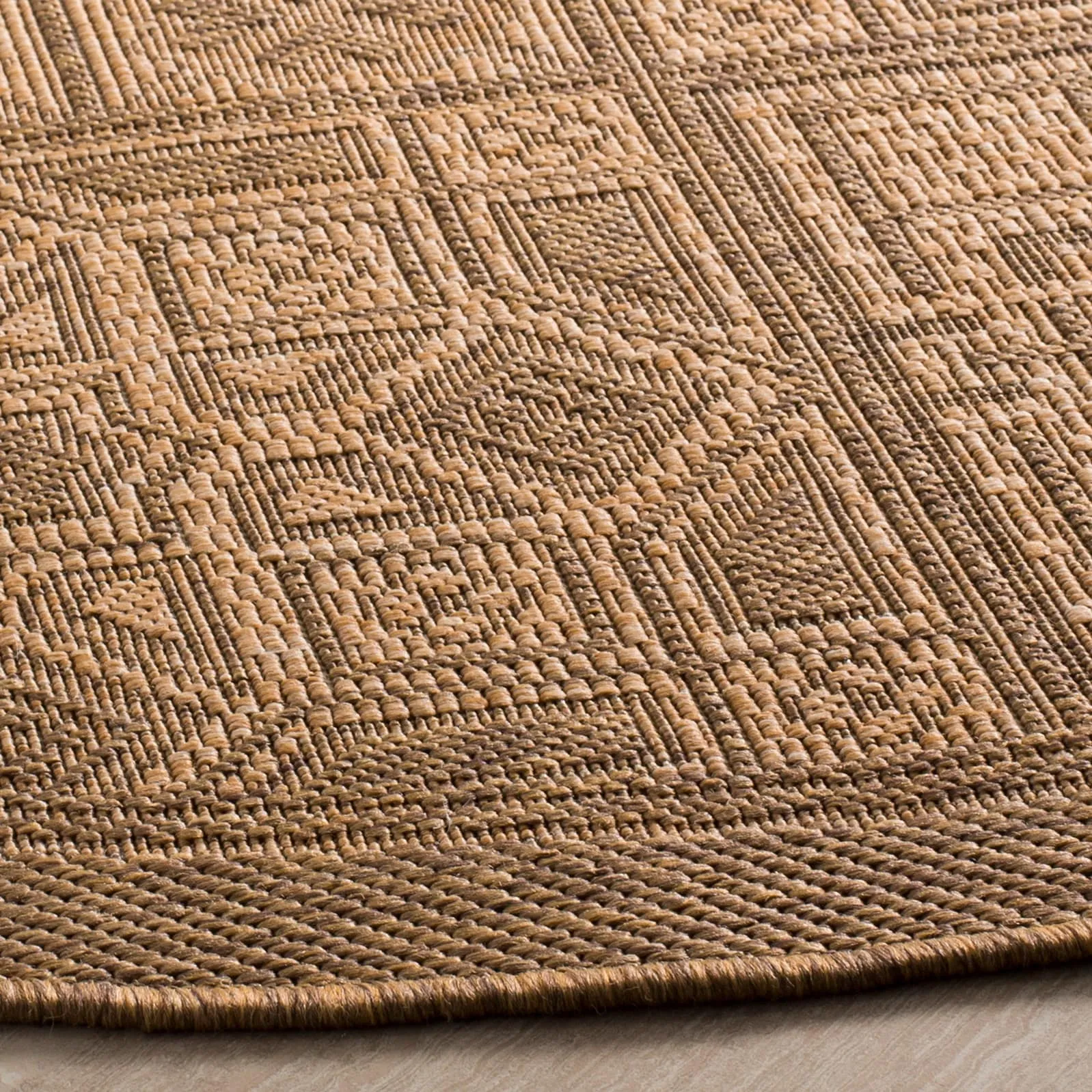 SAFAVIEH Courtyard Jacklyn Indoor/ Outdoor Waterproof Patio Backyard Rug