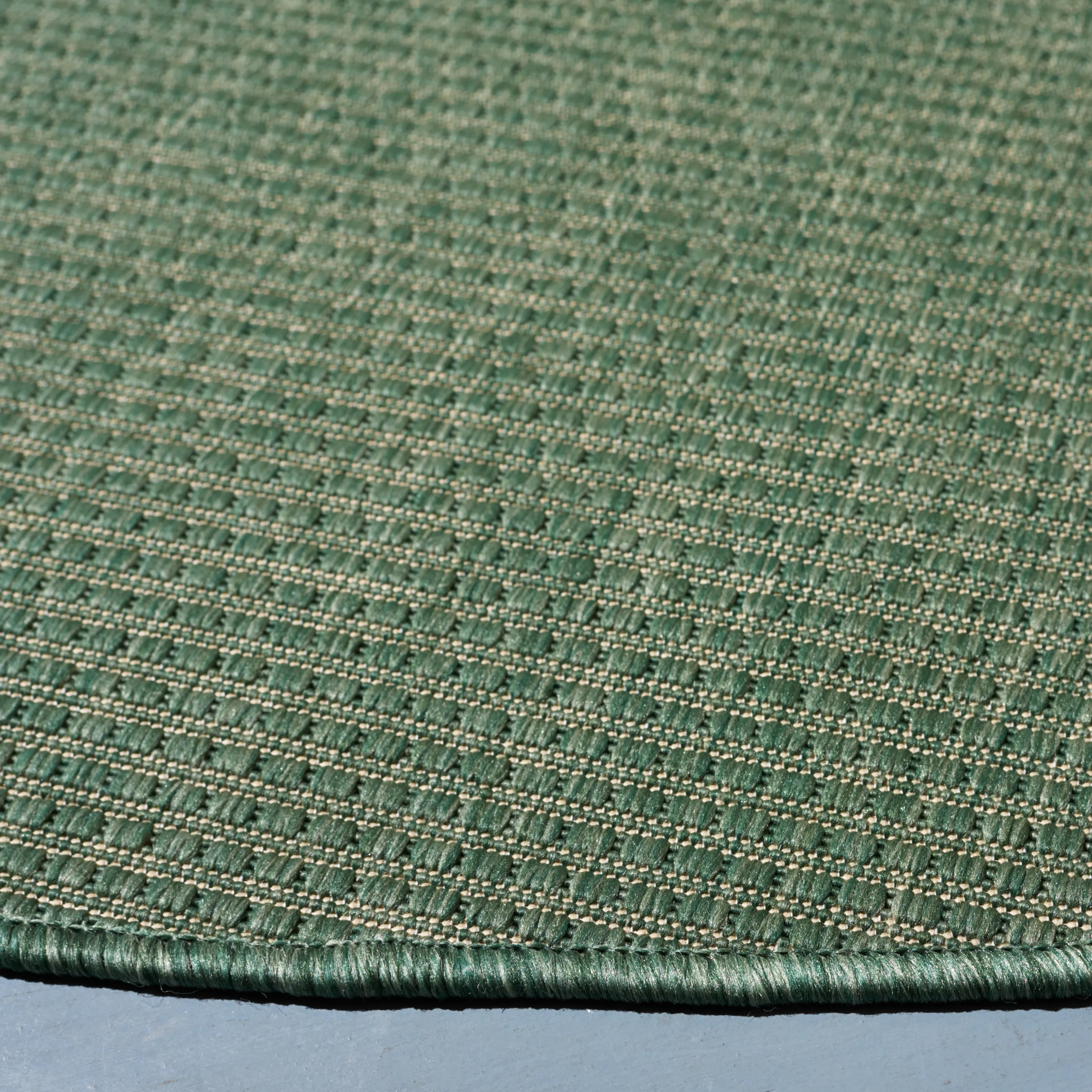 SAFAVIEH Courtyard Lyuca Indoor/ Outdoor Waterproof Backyard Patio Rug