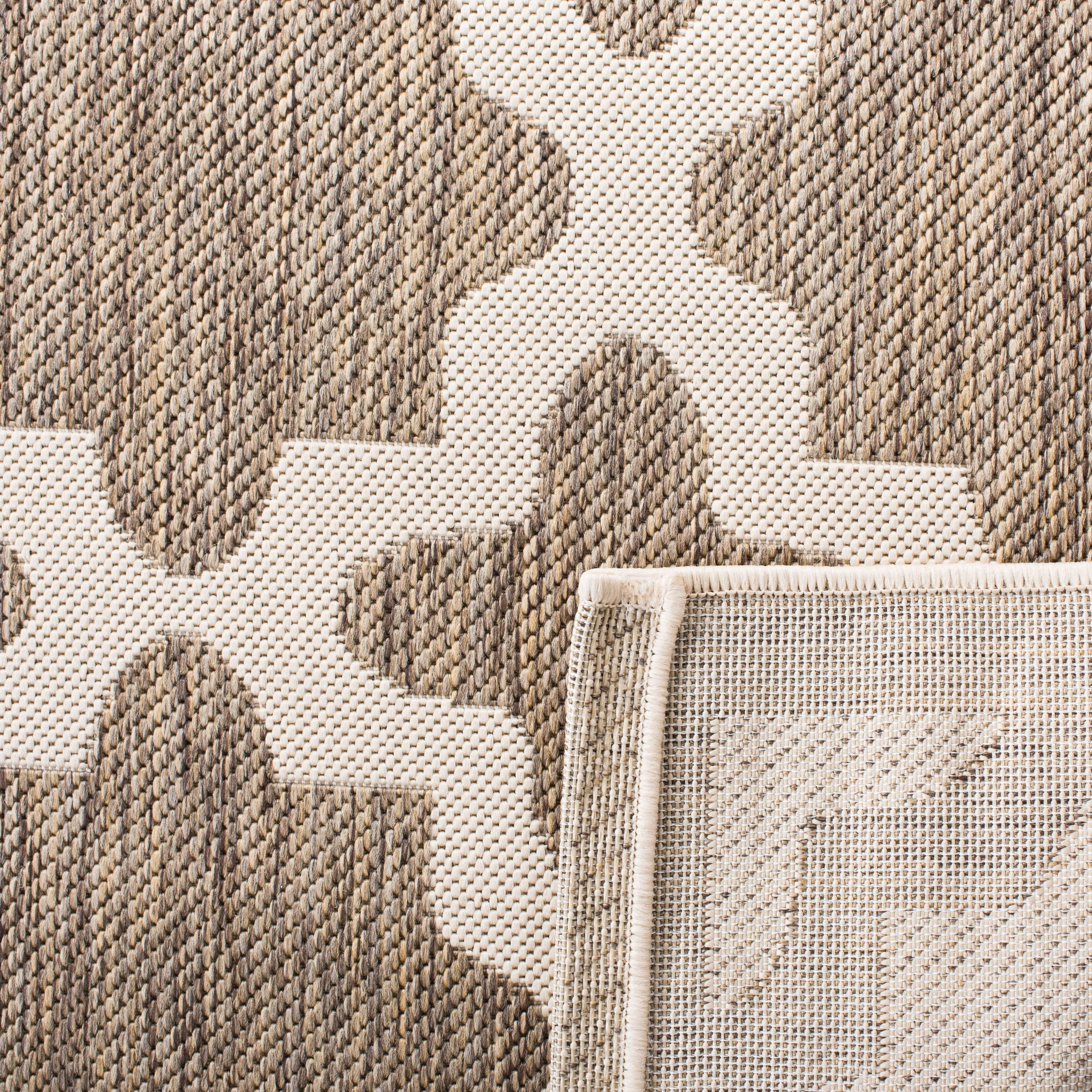 SAFAVIEH Courtyard Myrianne Indoor/ Outdoor Waterproof Patio Backyard Rug