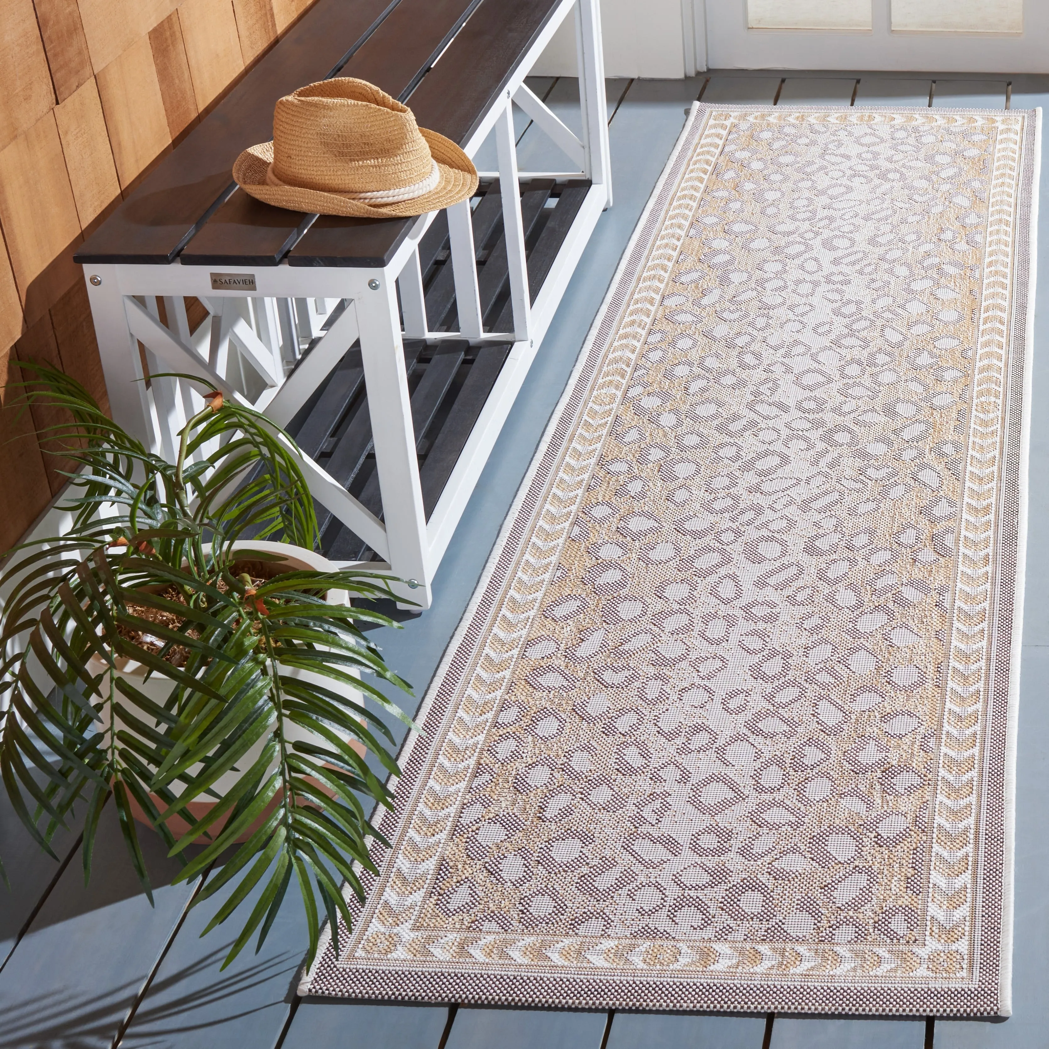 SAFAVIEH Courtyard Sanyi Indoor/ Outdoor Waterproof Patio Backyard Rug
