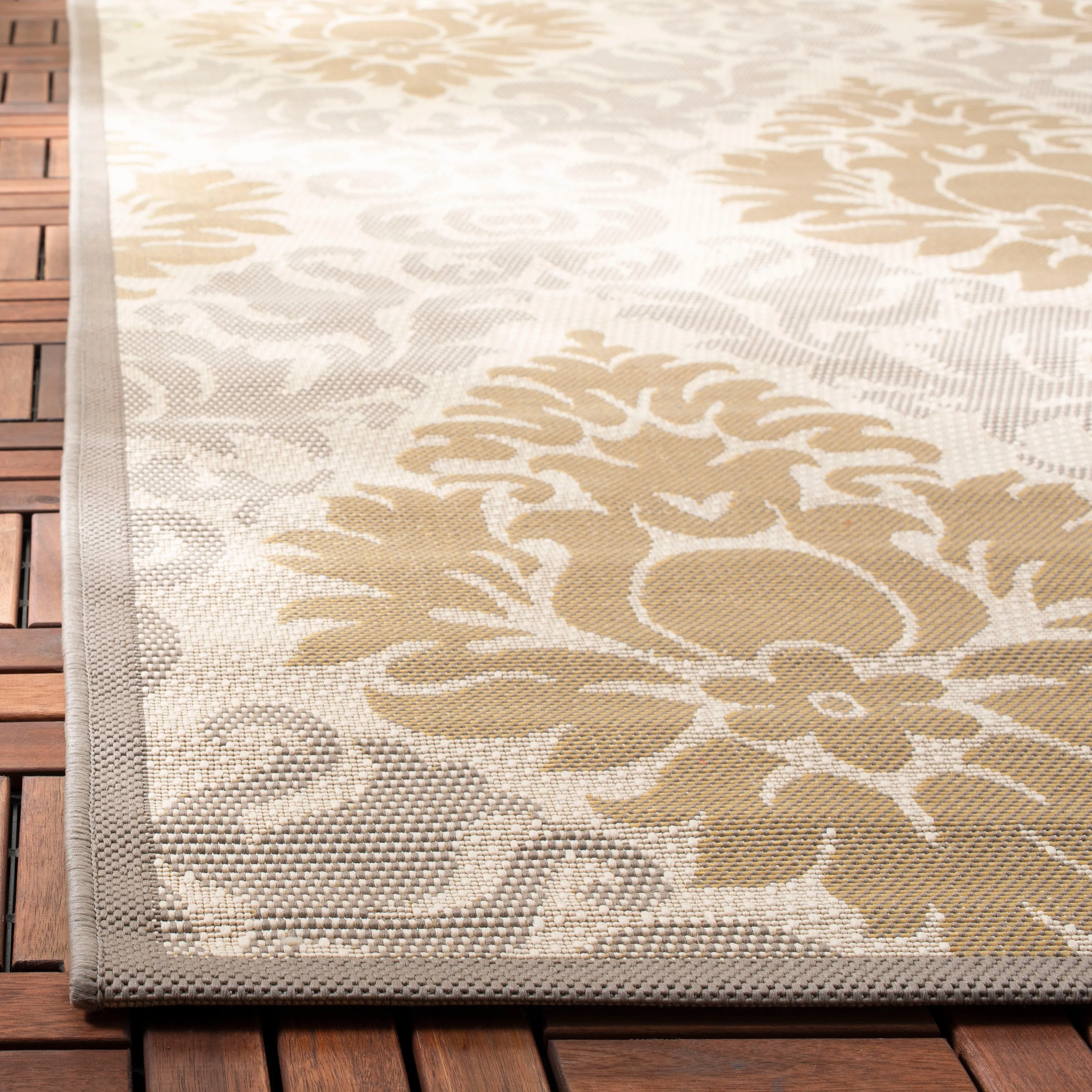 SAFAVIEH Courtyard Vicki Indoor/ Outdoor Waterproof Patio Backyard Rug