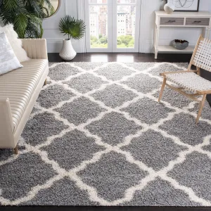 SAFAVIEH Dallas Shag Giusy Trellis 1.5-inch Thick Rug - Grey/Ivory - 10' x 14'