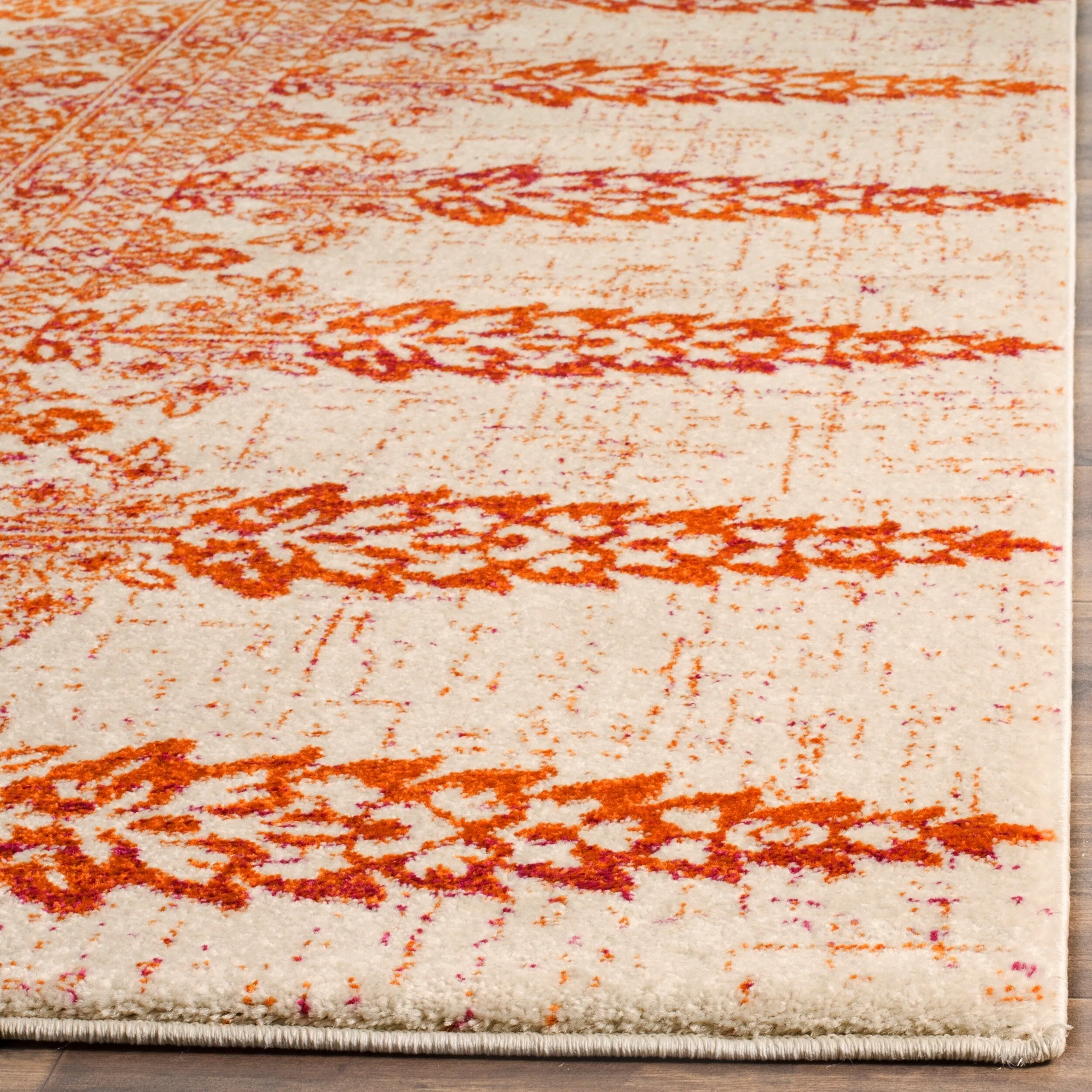 SAFAVIEH Evoke Gelinda Vintage Boho Rug