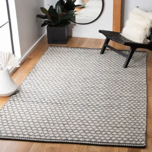 SAFAVIEH. Flatweave Kilim Jytte Wool Rug