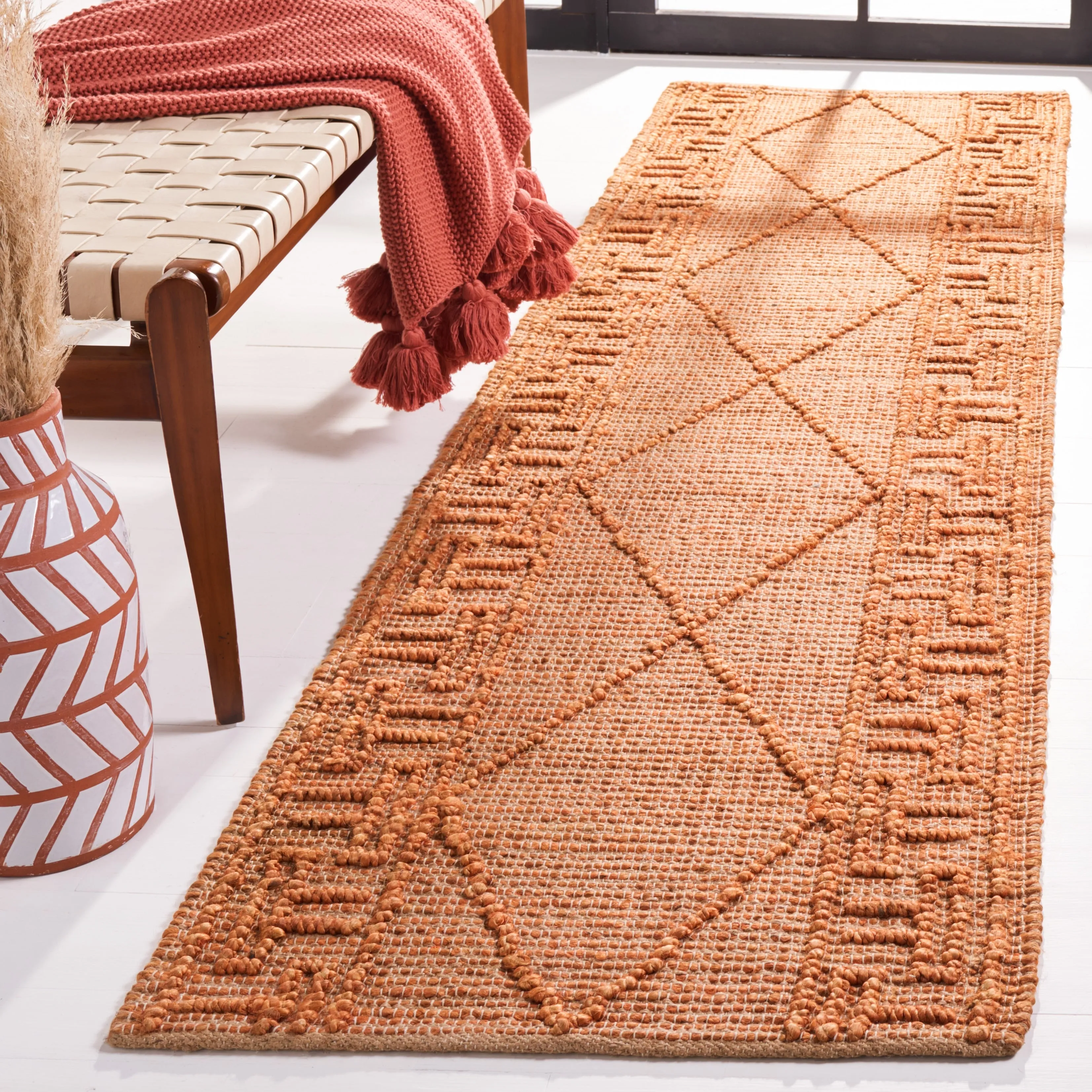 SAFAVIEH Flatweave Natural Fiber Gertrudes Geometric Jute Rug