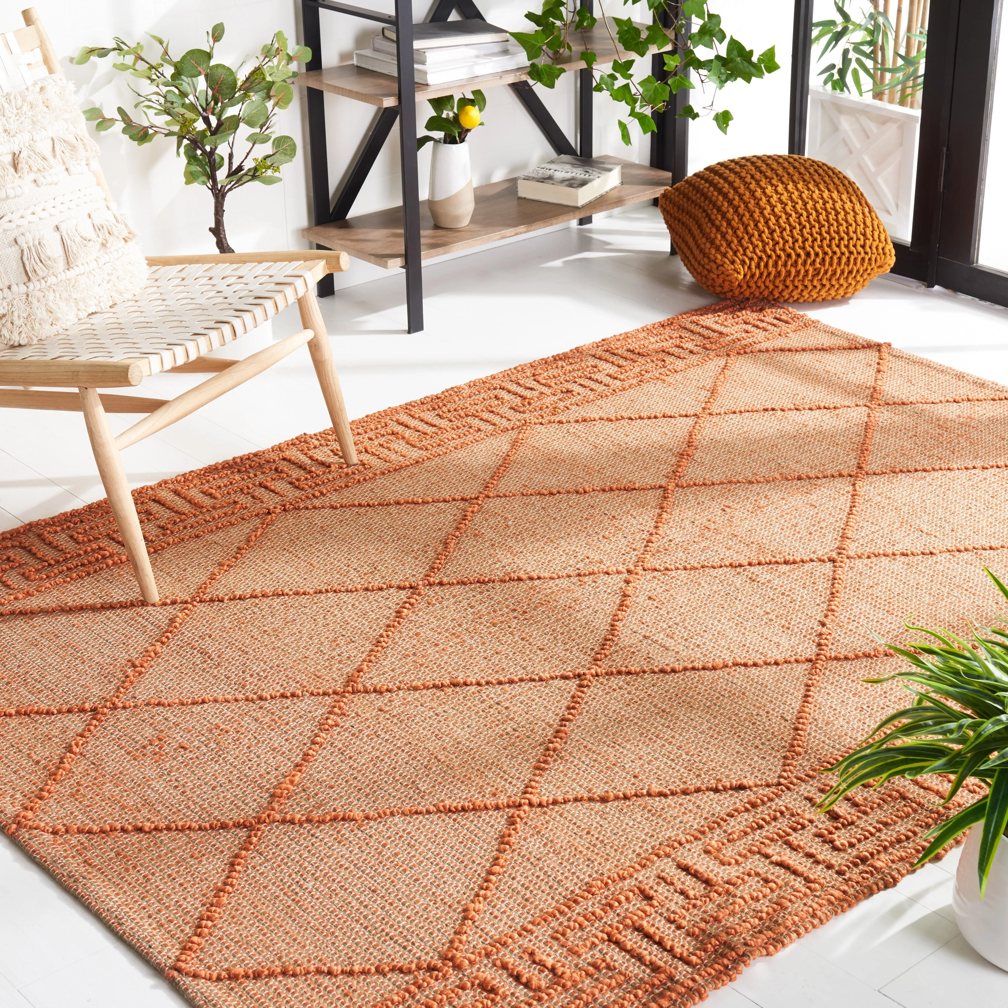 SAFAVIEH Flatweave Natural Fiber Gertrudes Geometric Jute Rug