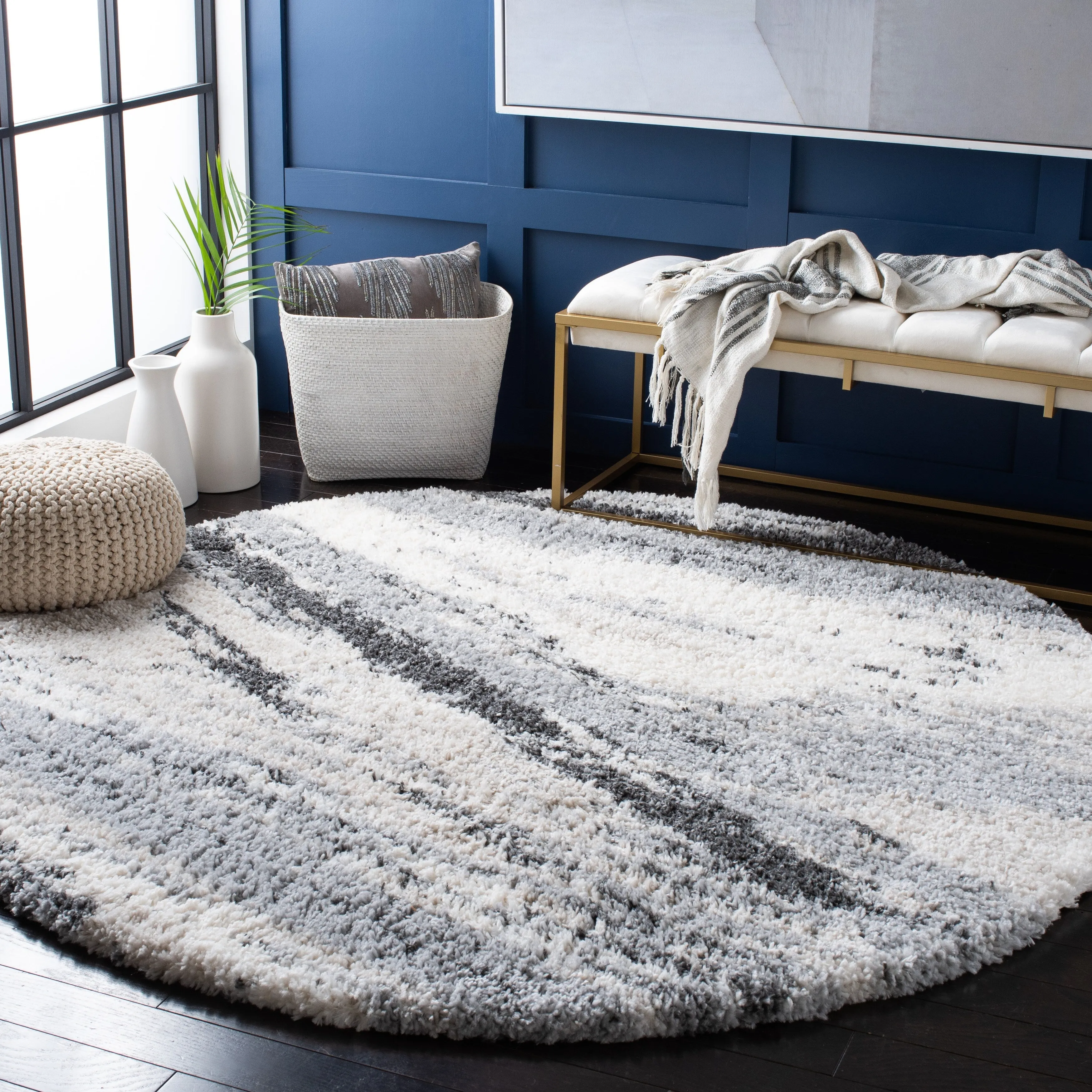 SAFAVIEH Fontana Shag Cirsten Rug