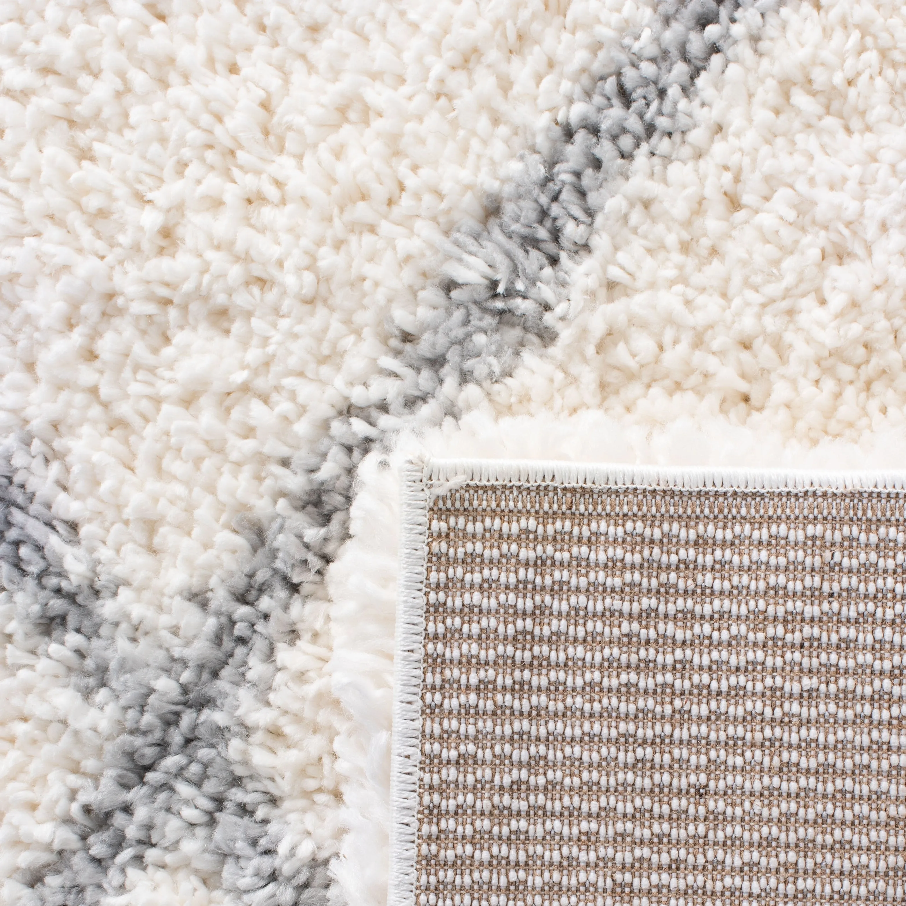 SAFAVIEH Fontana Shag Gurli Trellis 2-inch Thick Rug
