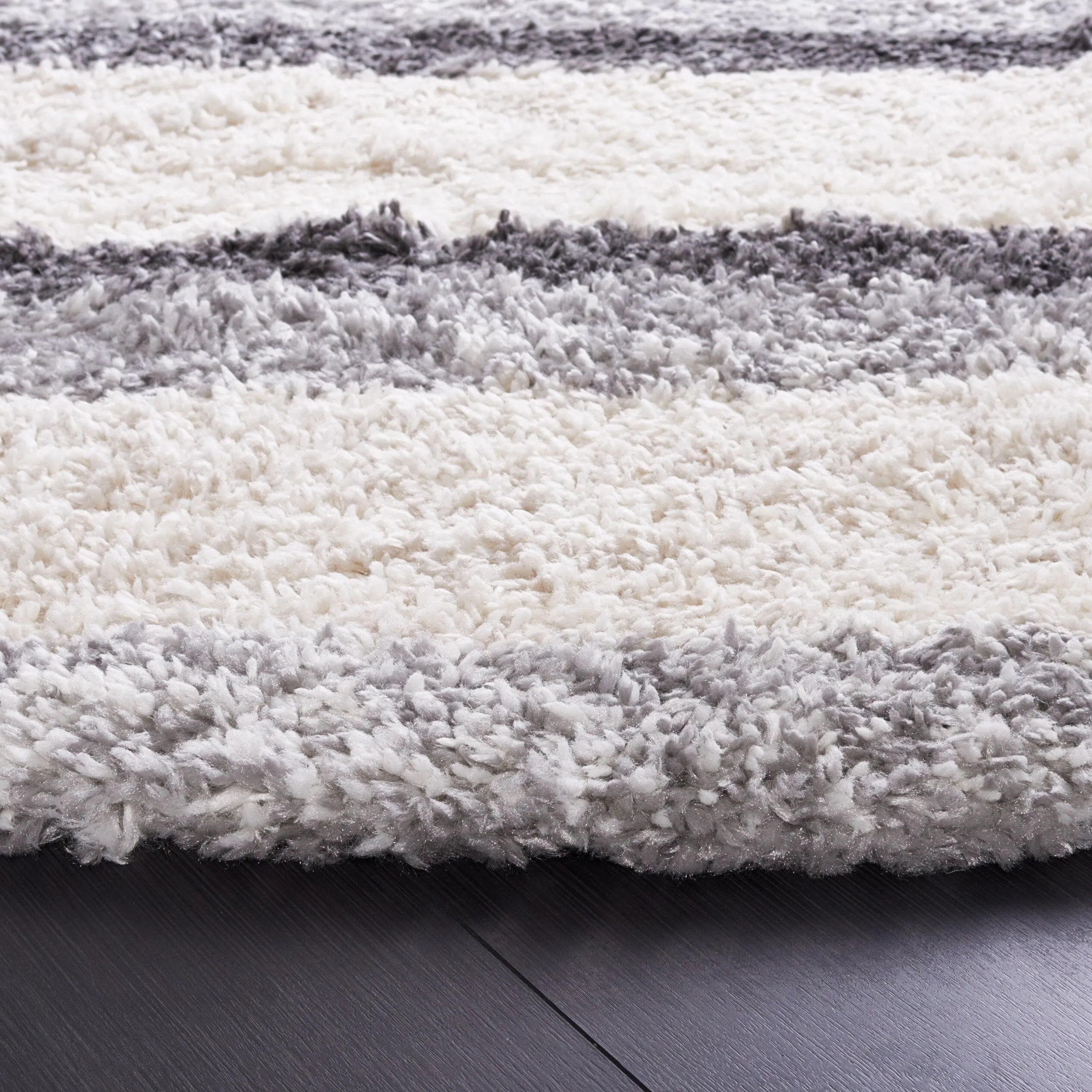 SAFAVIEH Fontana Shag Mariosa Modern Stripe 2-inch Thick Rug