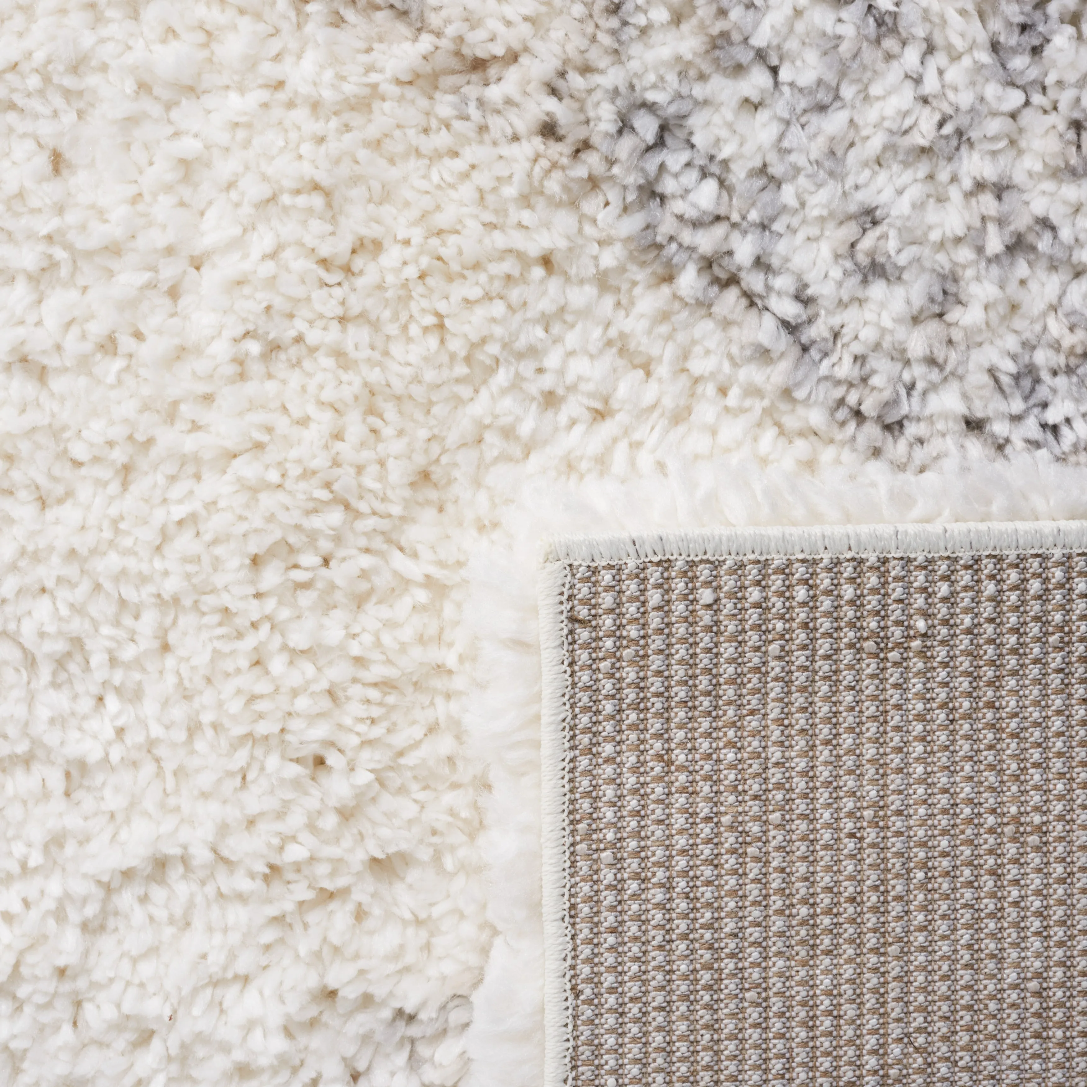 SAFAVIEH Fontana Shag Sayoko Modern 2-inch Thick Rug