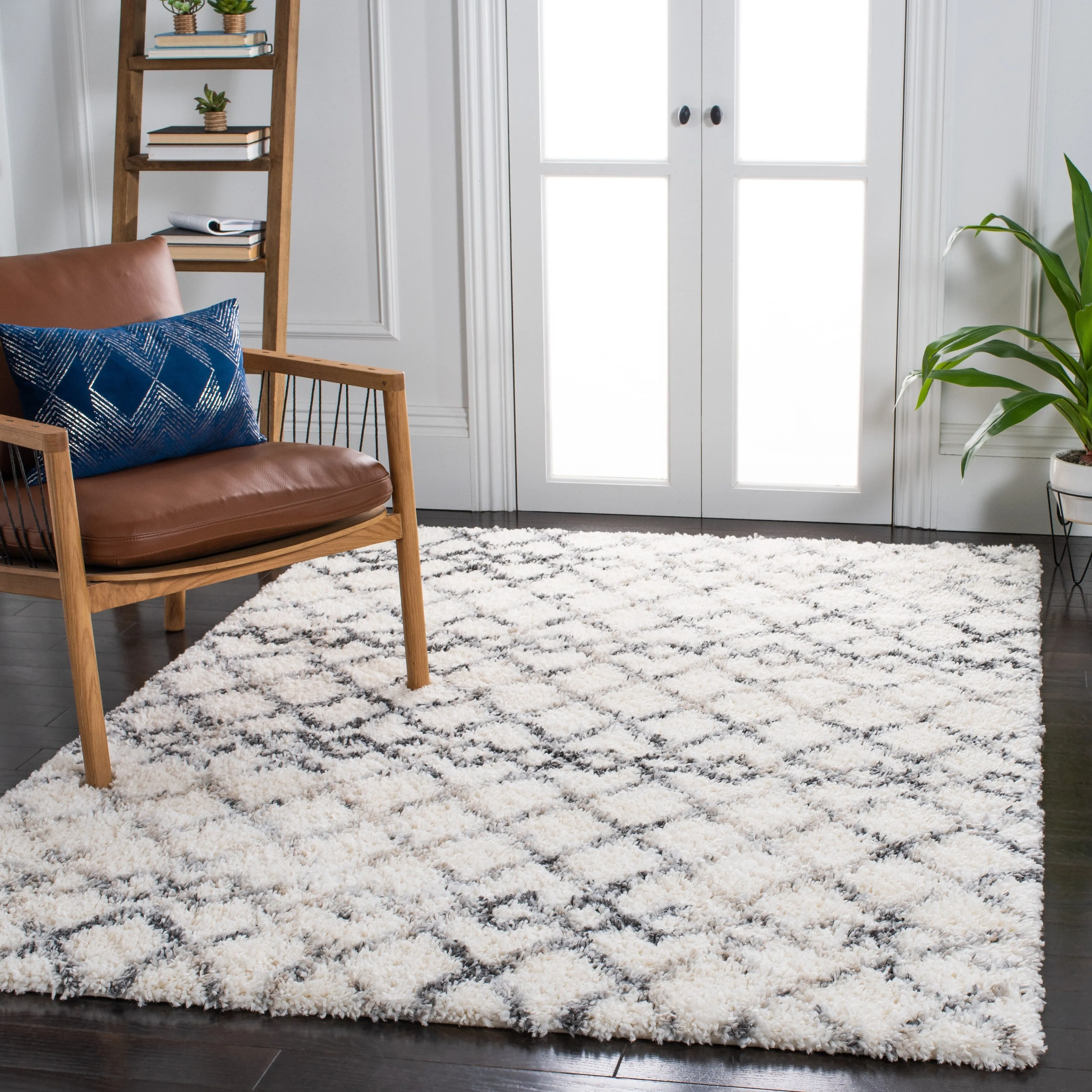 SAFAVIEH Fontana Shag Stamena Moroccan 2-inch Thick Rug