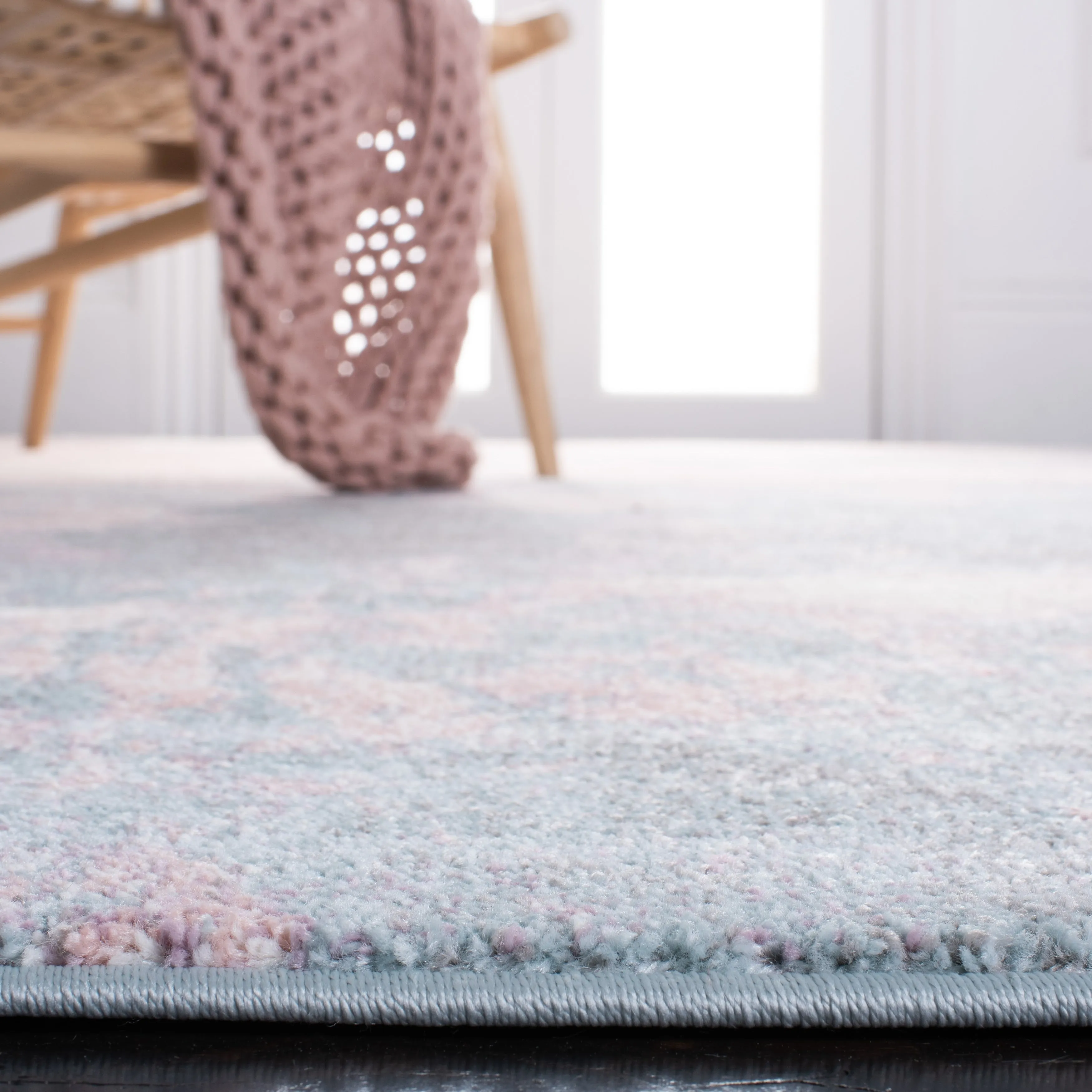 SAFAVIEH Glacier Benote Modern Abstract Rug