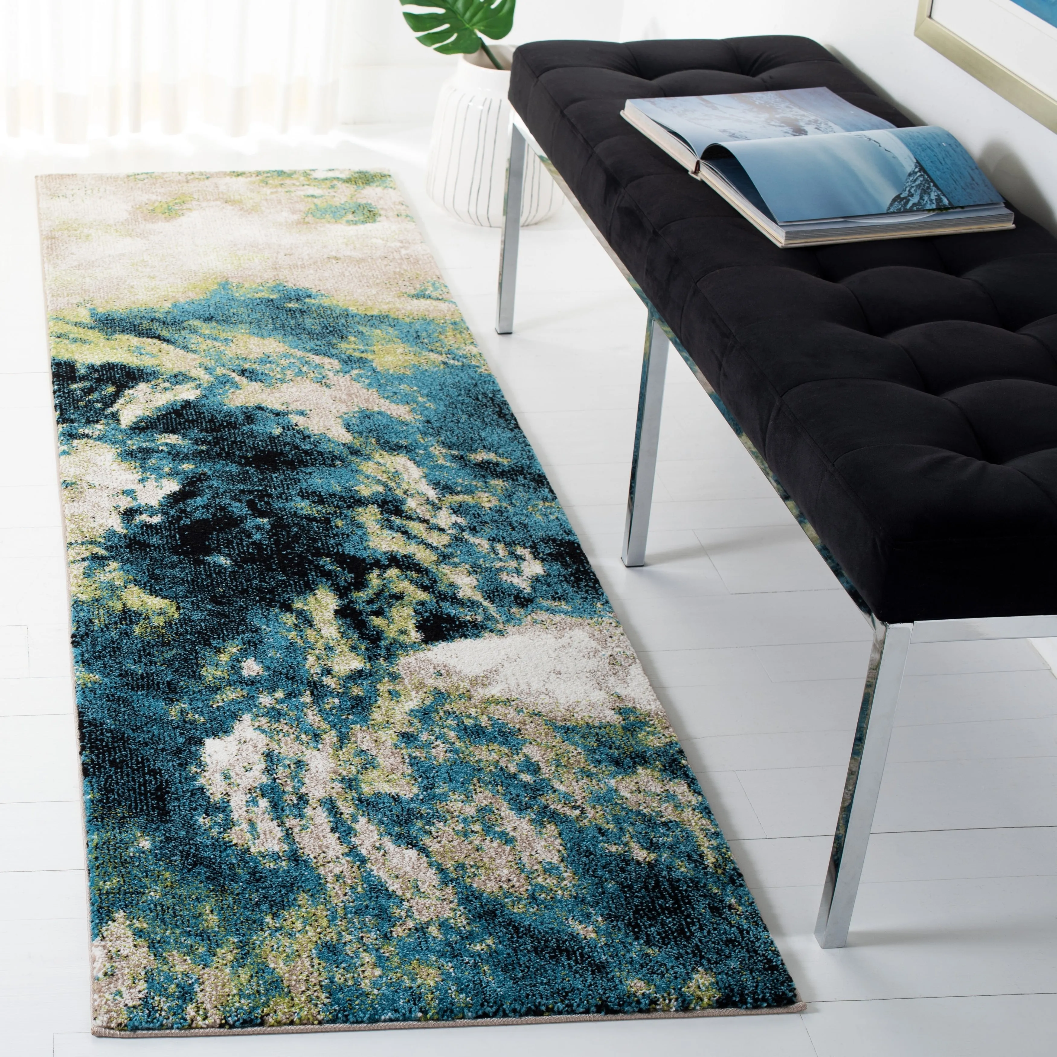 SAFAVIEH Glacier Benote Modern Abstract Rug