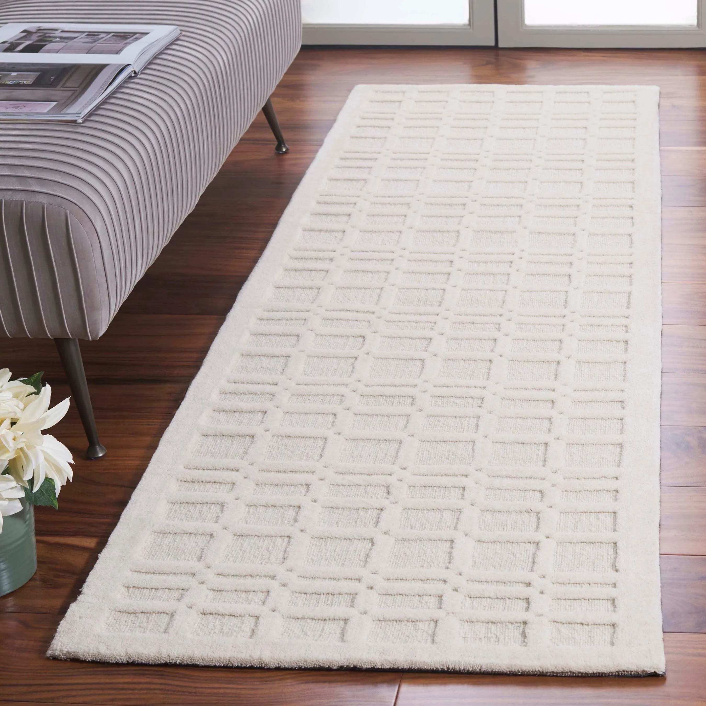 SAFAVIEH Hand-Loomed Impressions Apollonie Modern & Contemporary Wool Rug