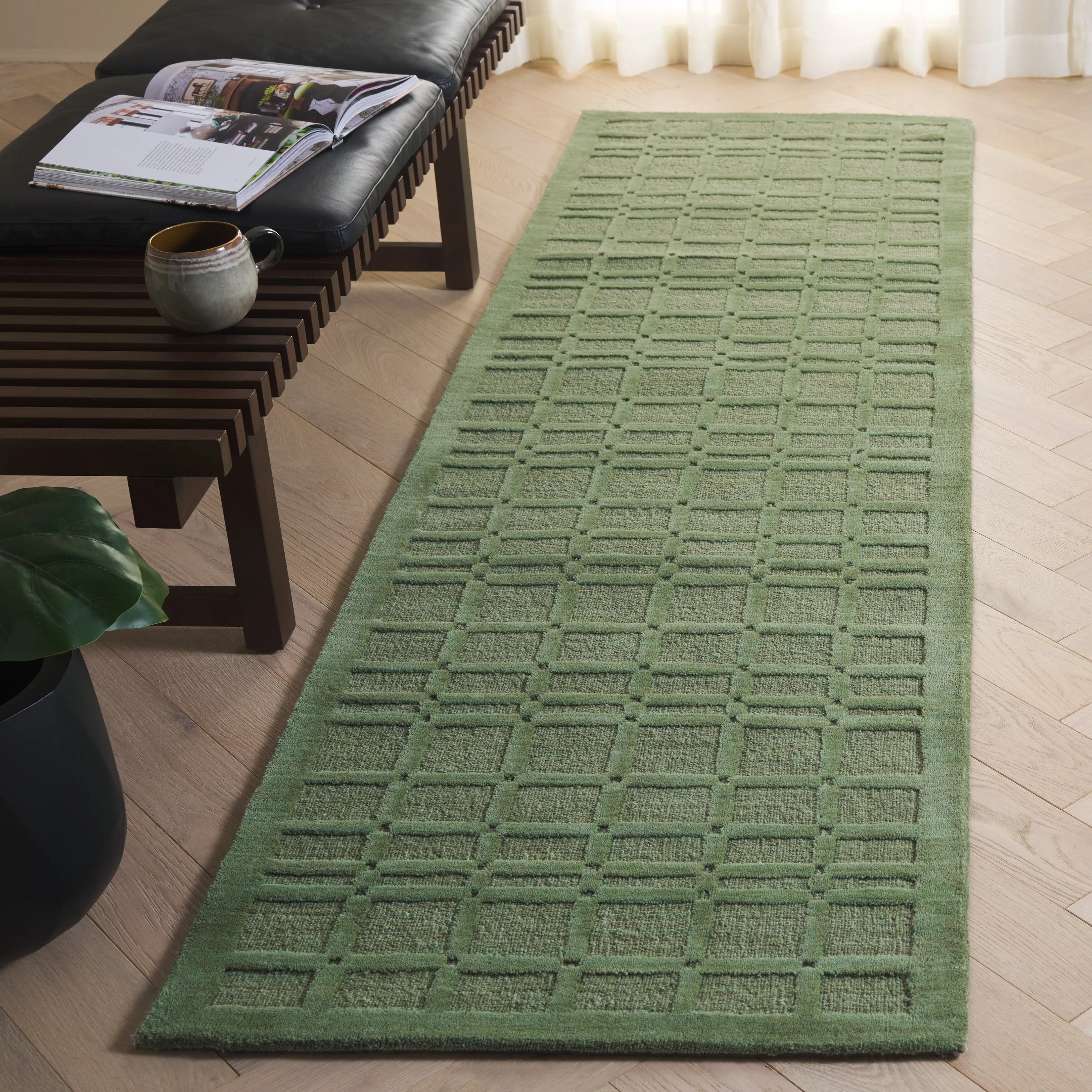 SAFAVIEH Hand-Loomed Impressions Apollonie Modern & Contemporary Wool Rug