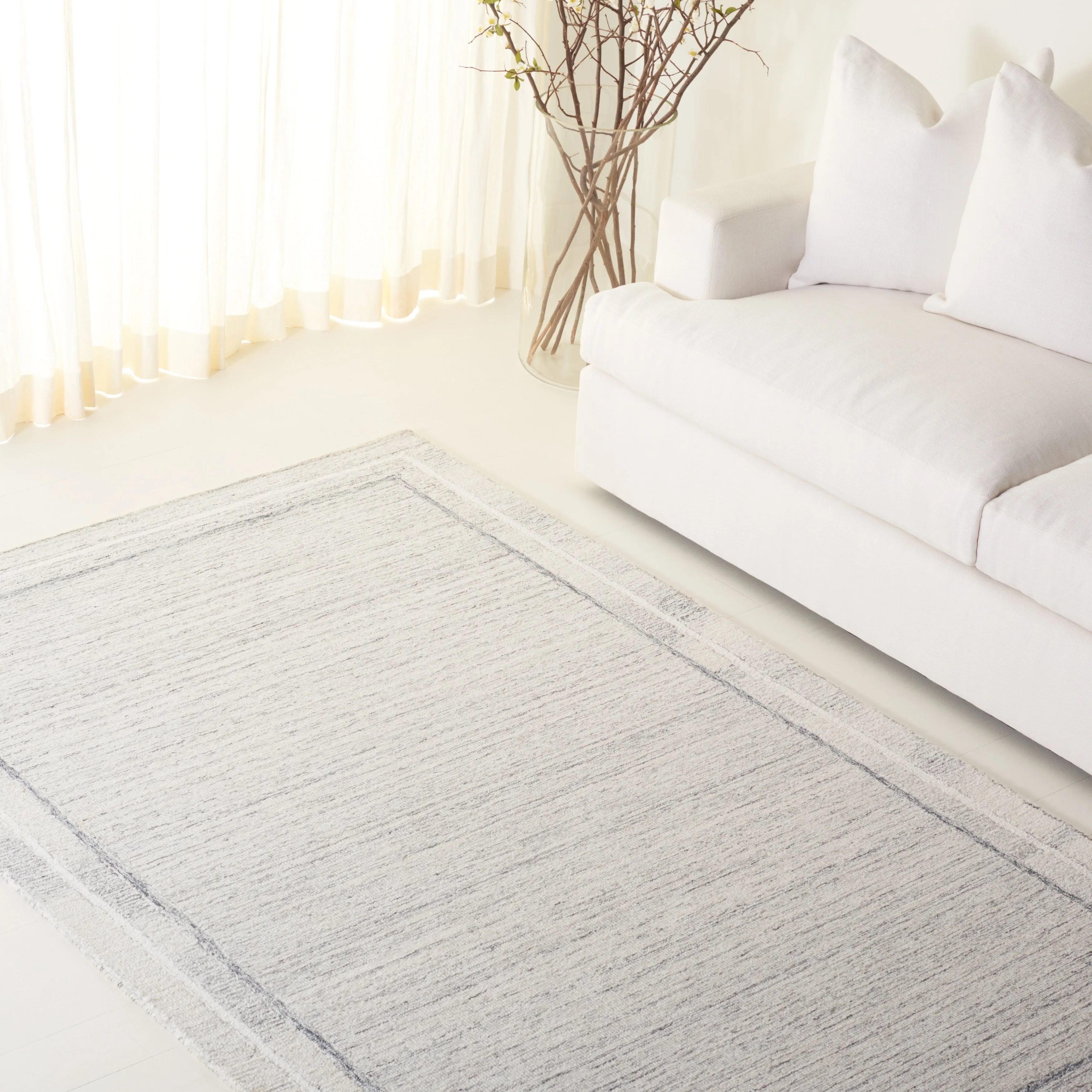 SAFAVIEH Hand-Tufted Lauren Ralph Lauren Nadra Traditional Wool Rug