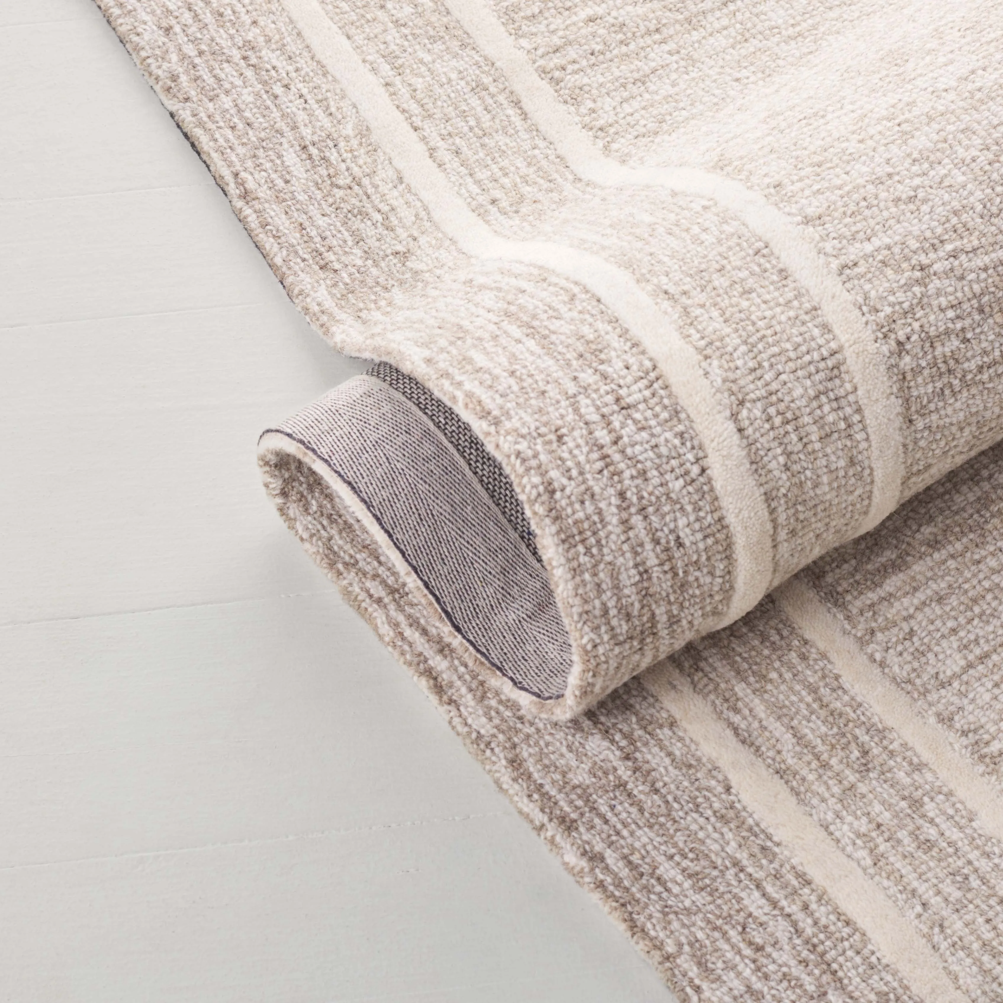 SAFAVIEH Hand-Tufted Lauren Ralph Lauren Nadra Traditional Wool Rug