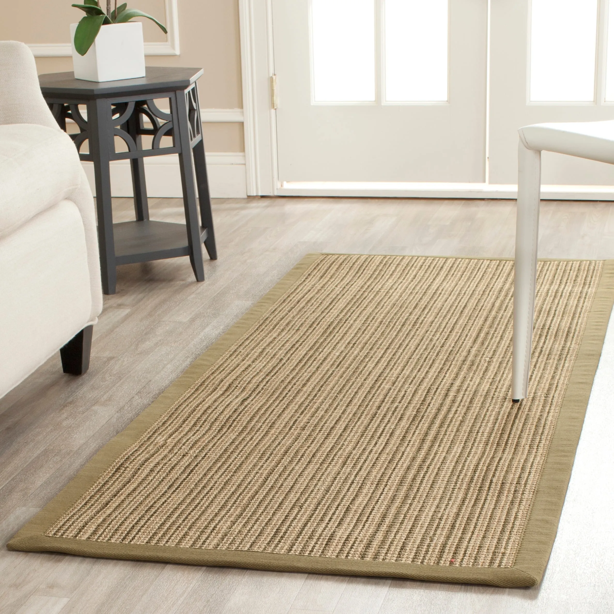 SAFAVIEH Hand-Woven Natural Fiber Alecia Sisal Rug
