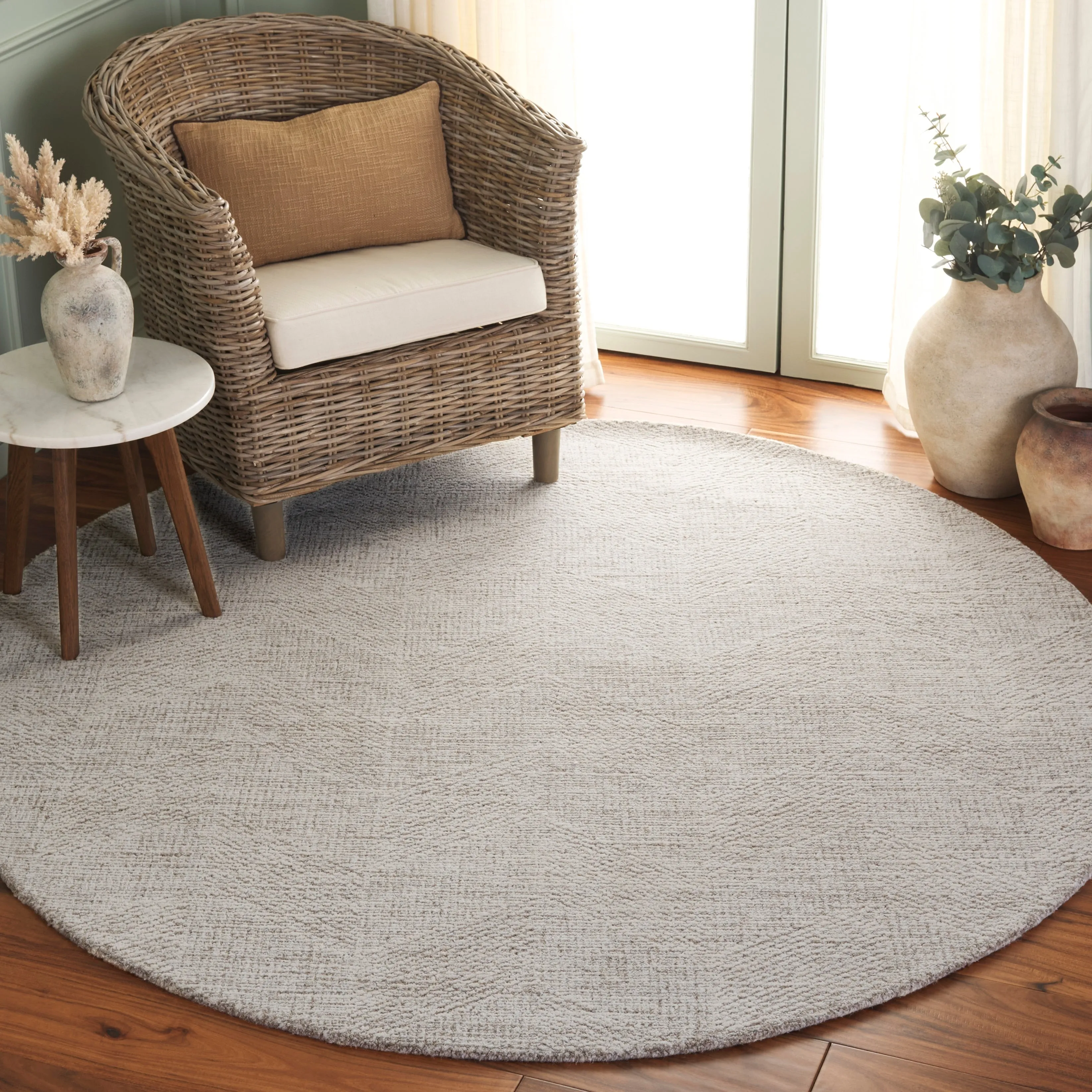SAFAVIEH Handmade Abstract Arnridur Contemporary Wool Rug