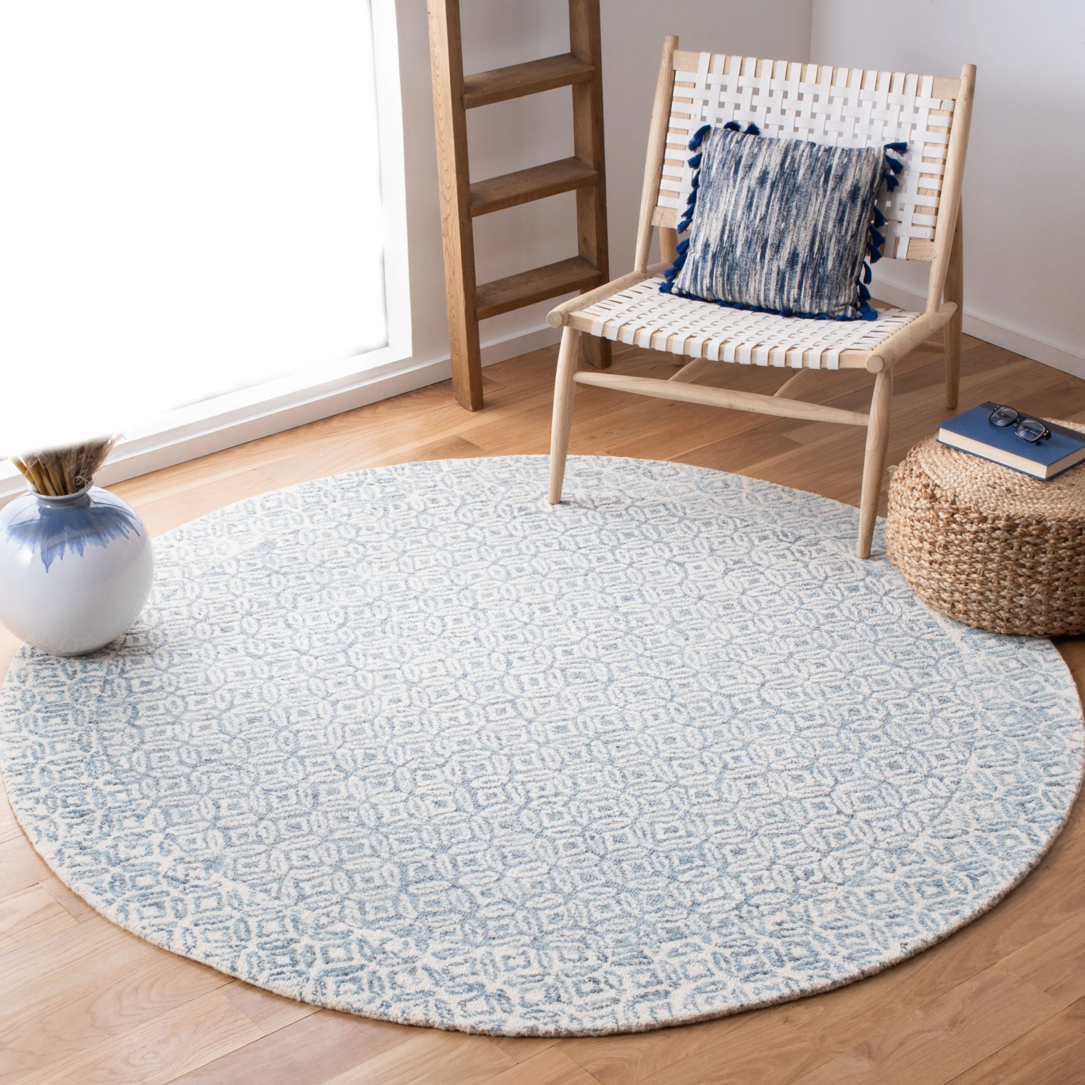 SAFAVIEH Handmade Abstract Lubomira Modern Wool Rug