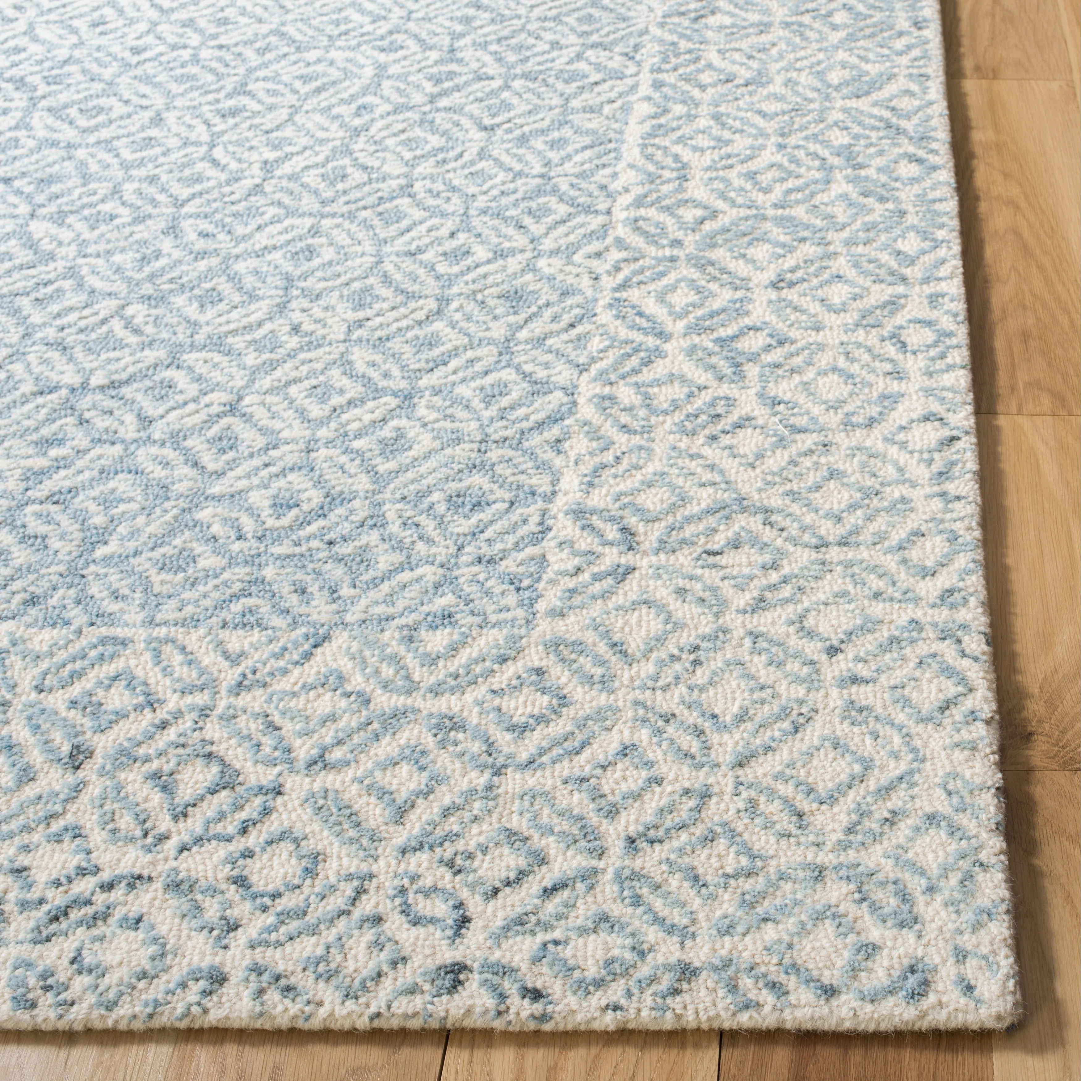 SAFAVIEH Handmade Abstract Lubomira Modern Wool Rug