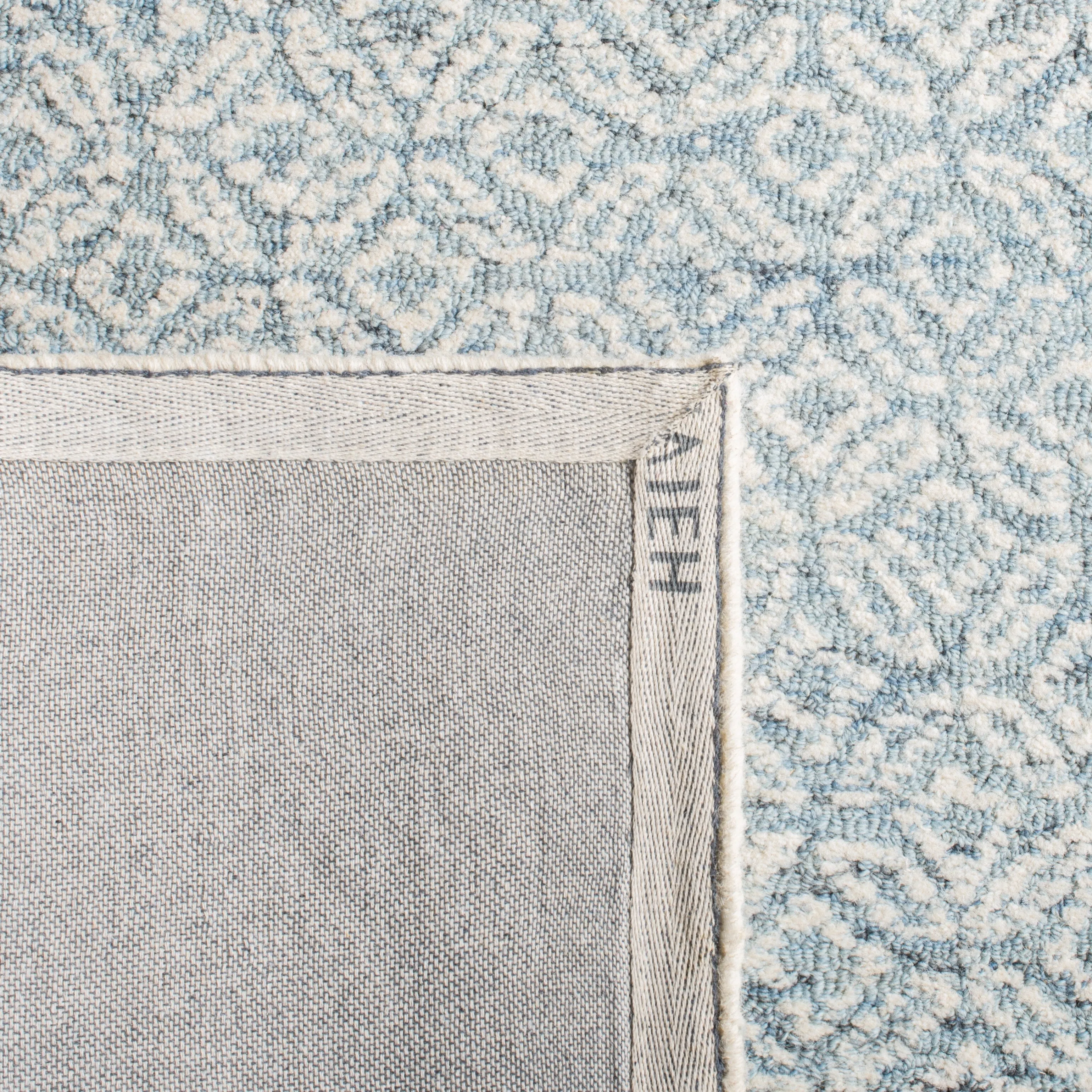 SAFAVIEH Handmade Abstract Lubomira Modern Wool Rug