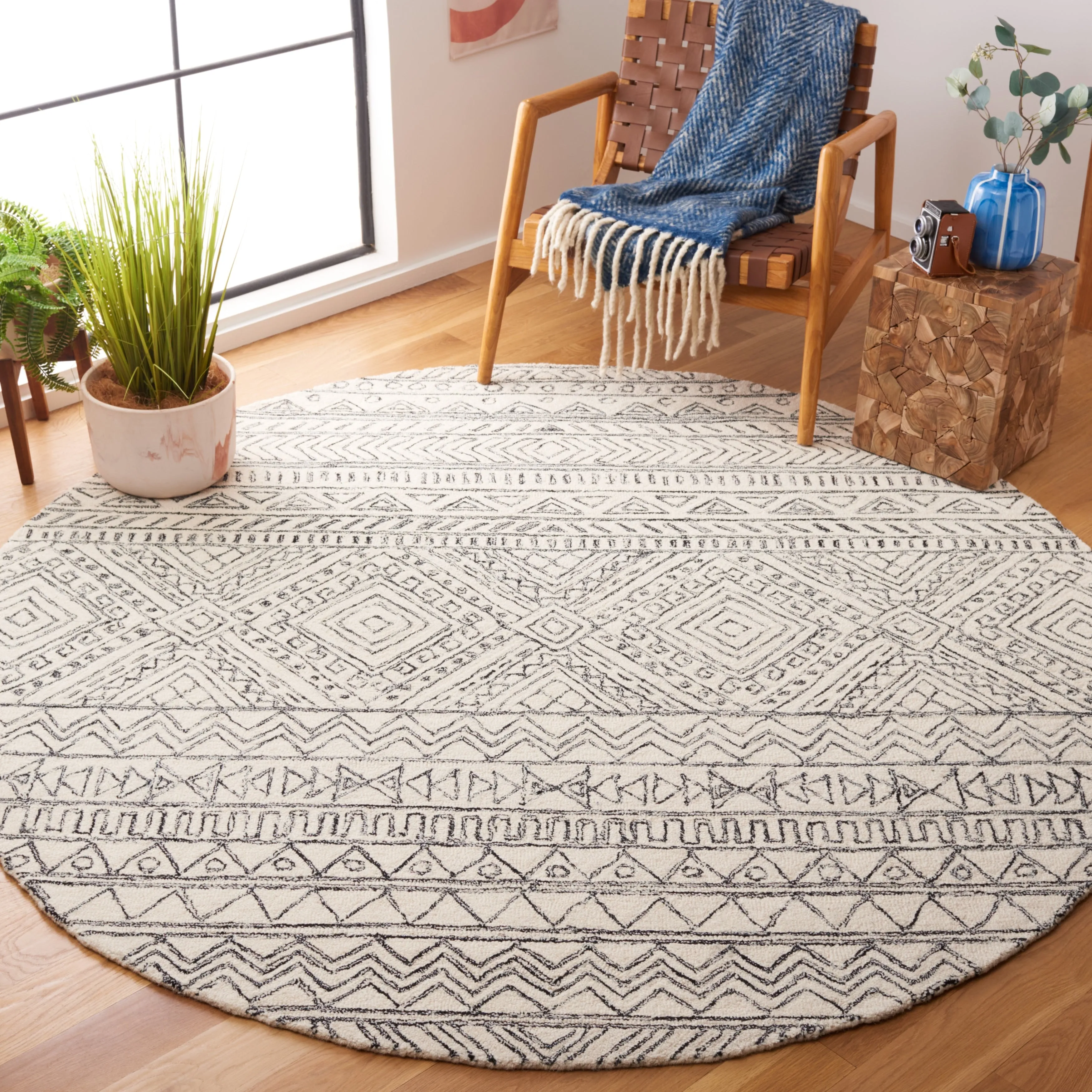 SAFAVIEH Handmade Aspen Friedburg Moroccan Boho Wool Rug