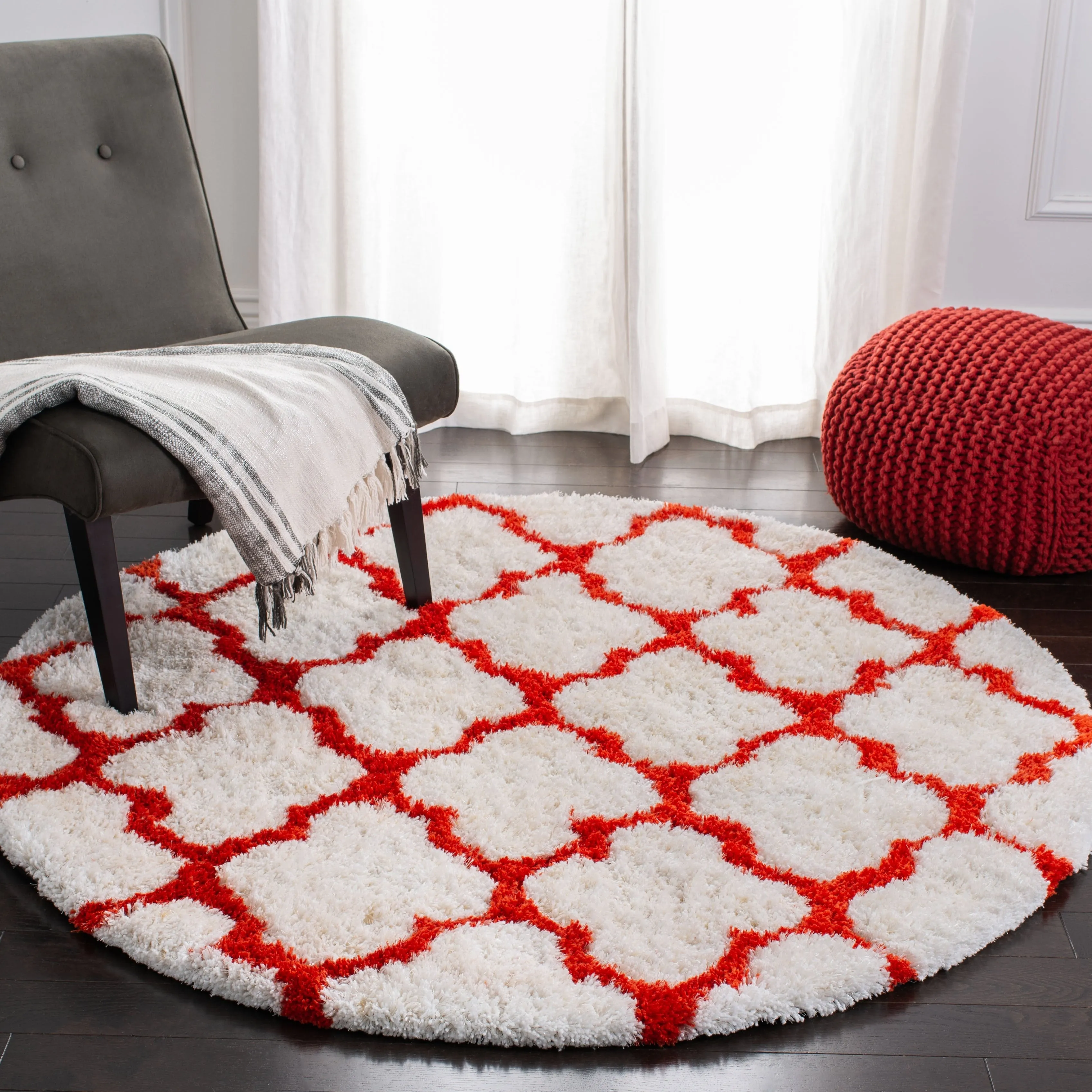SAFAVIEH Handmade Barcelona Shag Kiyo Polyester Rug