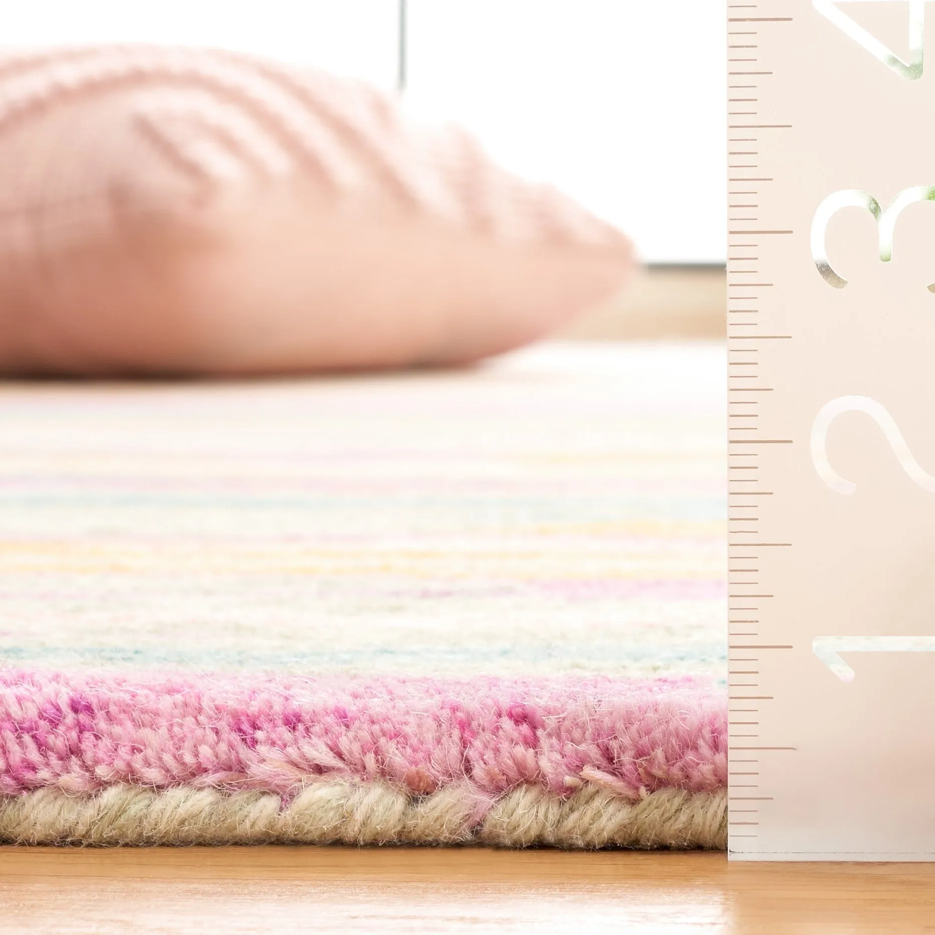 SAFAVIEH Handmade Bellagio Camelia Contemporary Wool Rug