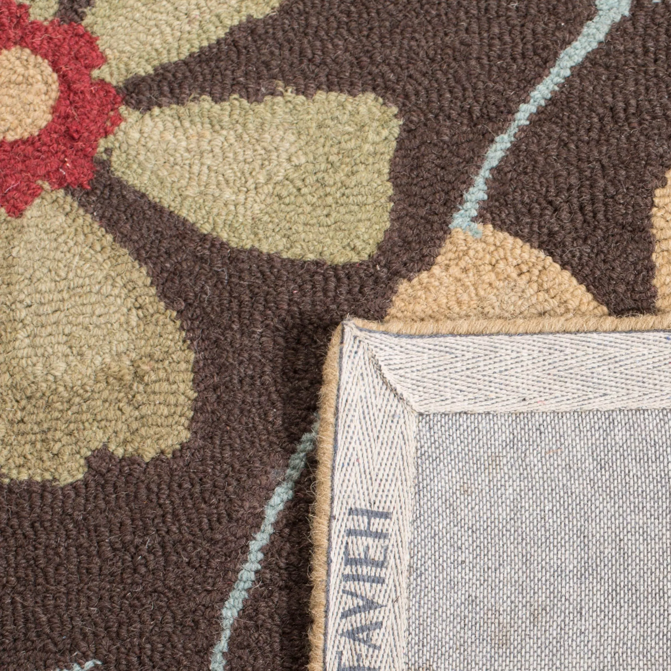 SAFAVIEH Handmade Blossom Jayasri Modern Floral Wool Rug