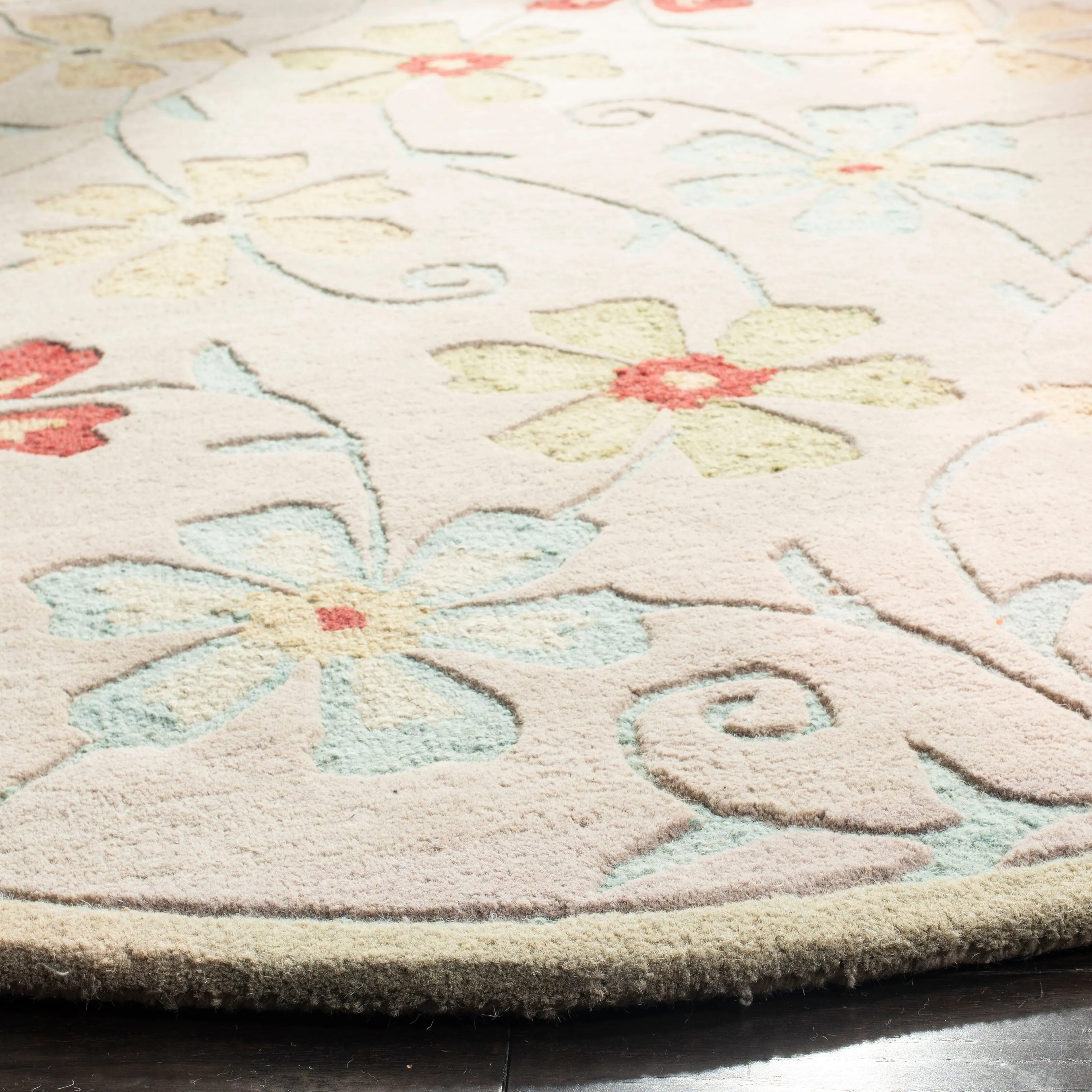 SAFAVIEH Handmade Blossom Jayasri Modern Floral Wool Rug