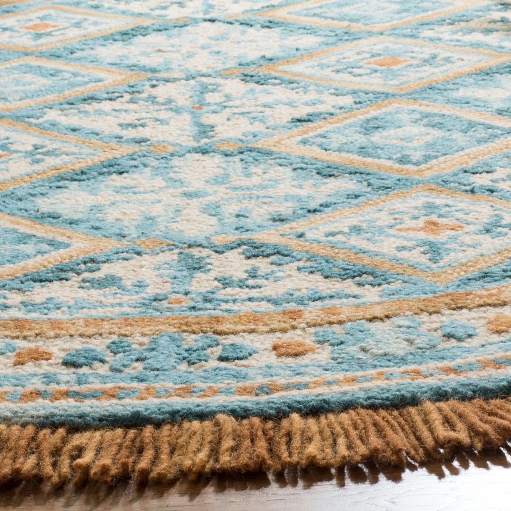 SAFAVIEH Handmade Blossom Kokoro Modern Floral Wool Rug