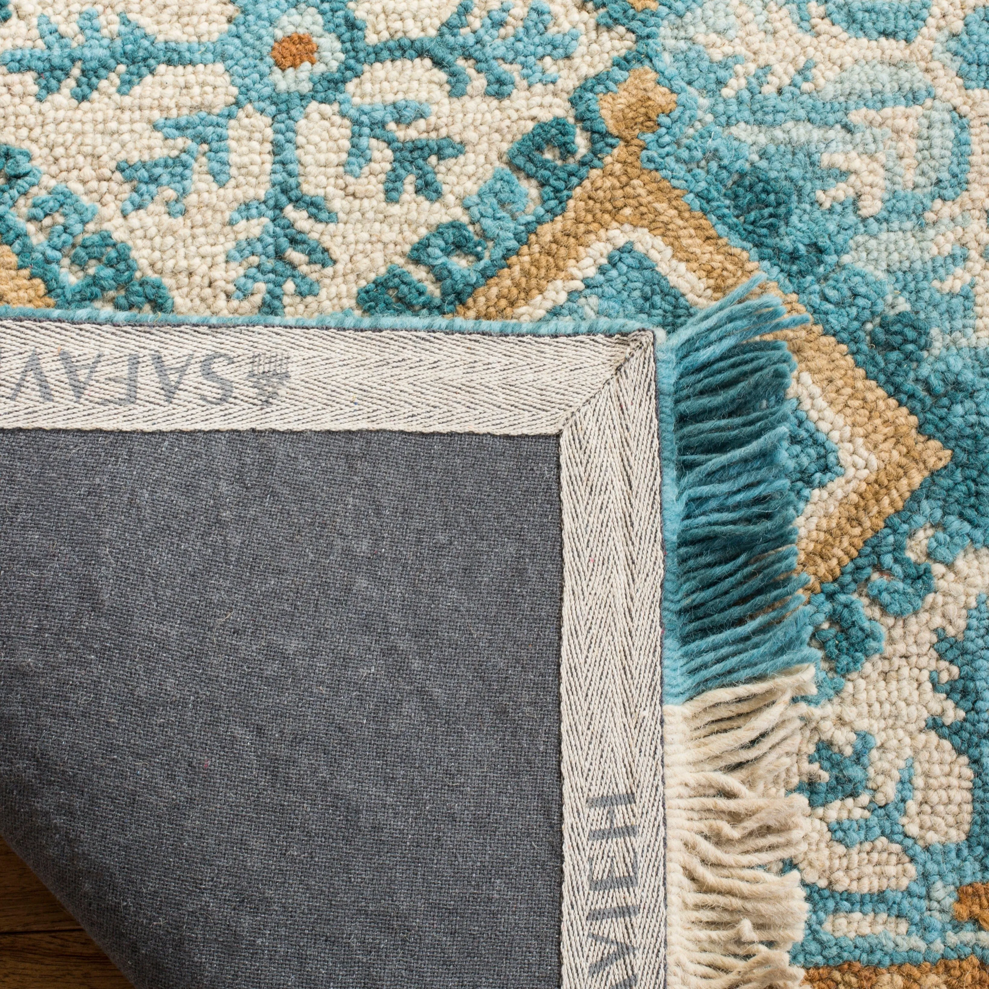 SAFAVIEH Handmade Blossom Kokoro Modern Floral Wool Rug
