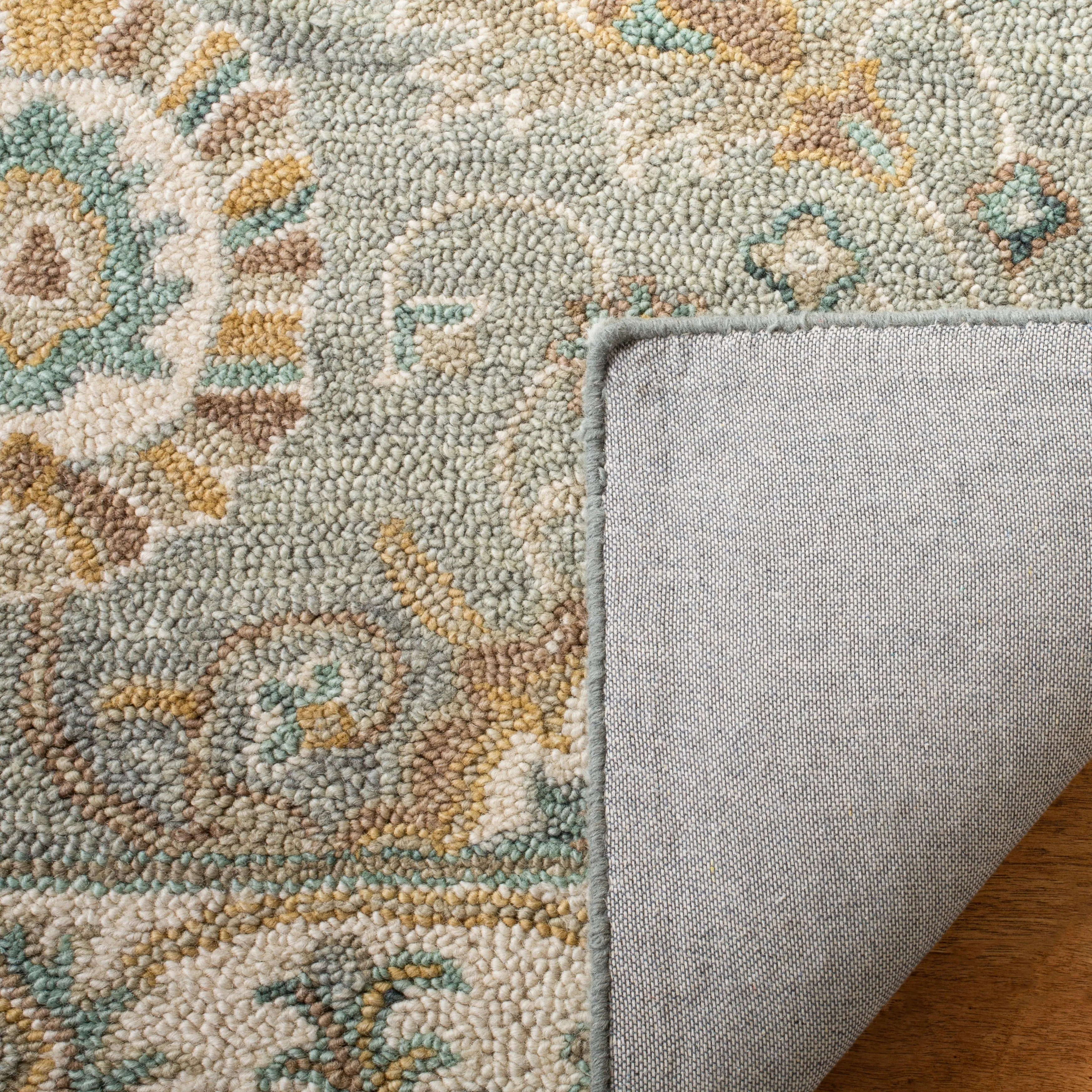 SAFAVIEH Handmade Blossom Riki Modern Floral Wool Rug
