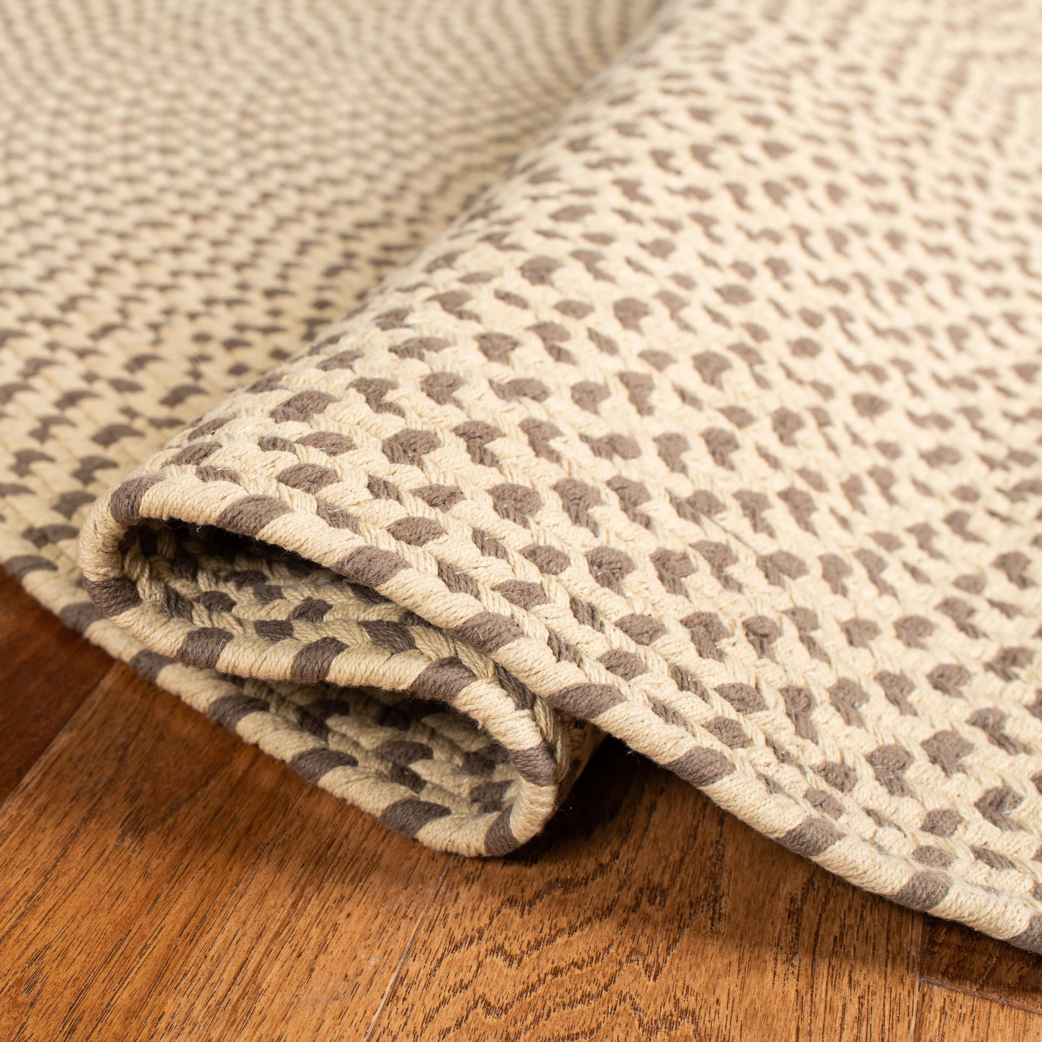 SAFAVIEH Handmade Braided Bellina Country Cotton Rug