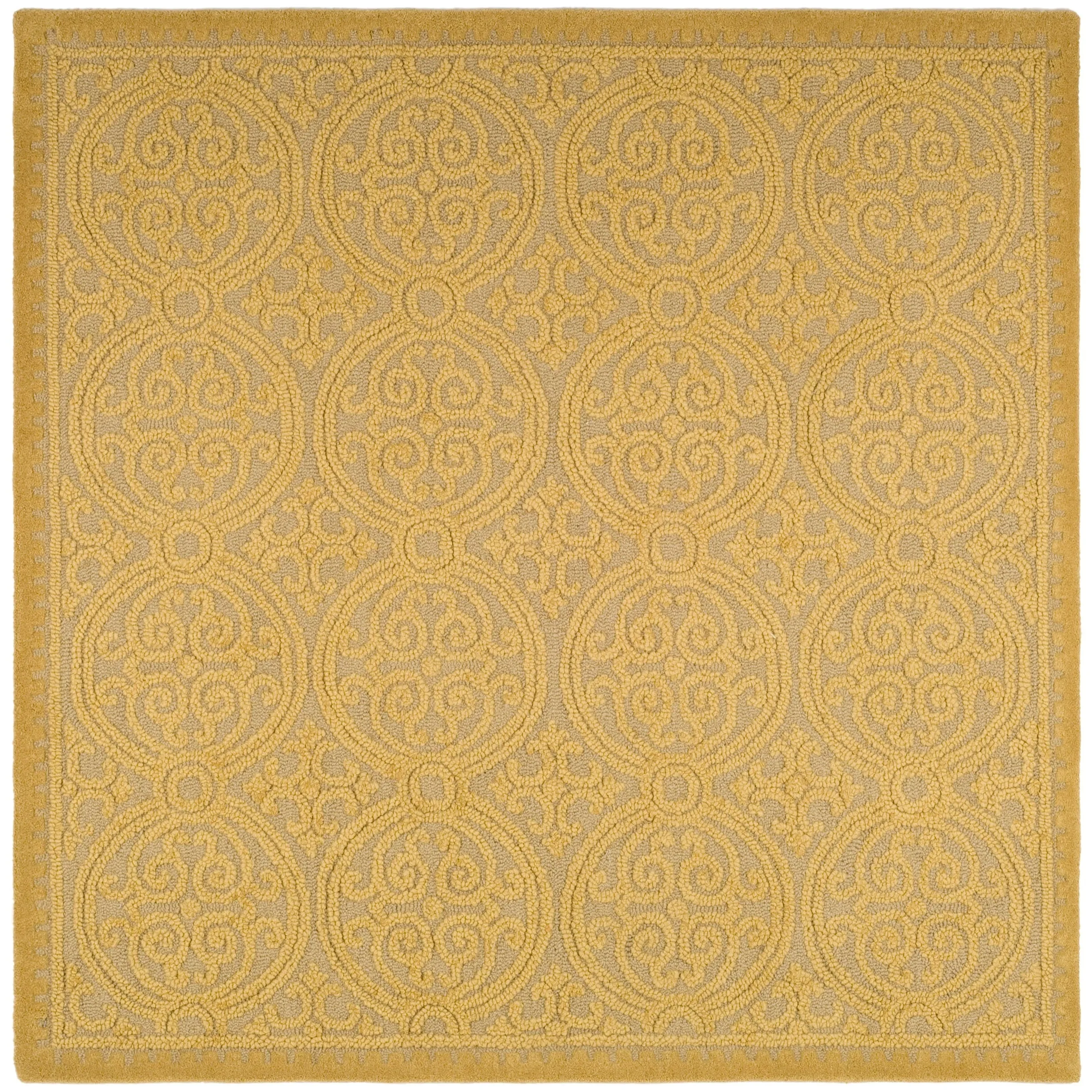 SAFAVIEH Handmade Cambridge Friedhild Moroccan Wool Rug