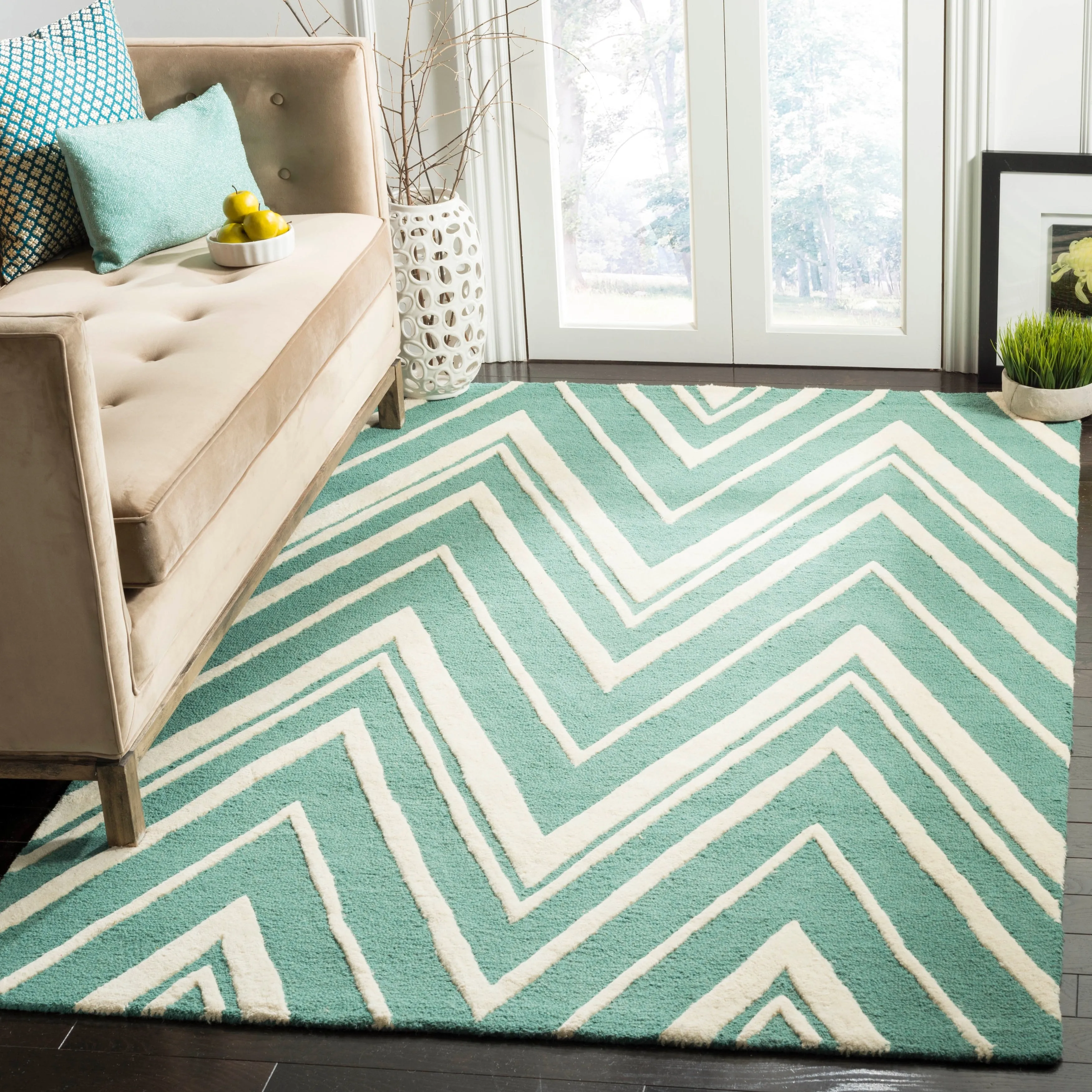 SAFAVIEH Handmade Cambridge Fumiko Modern Moroccan Wool Rug