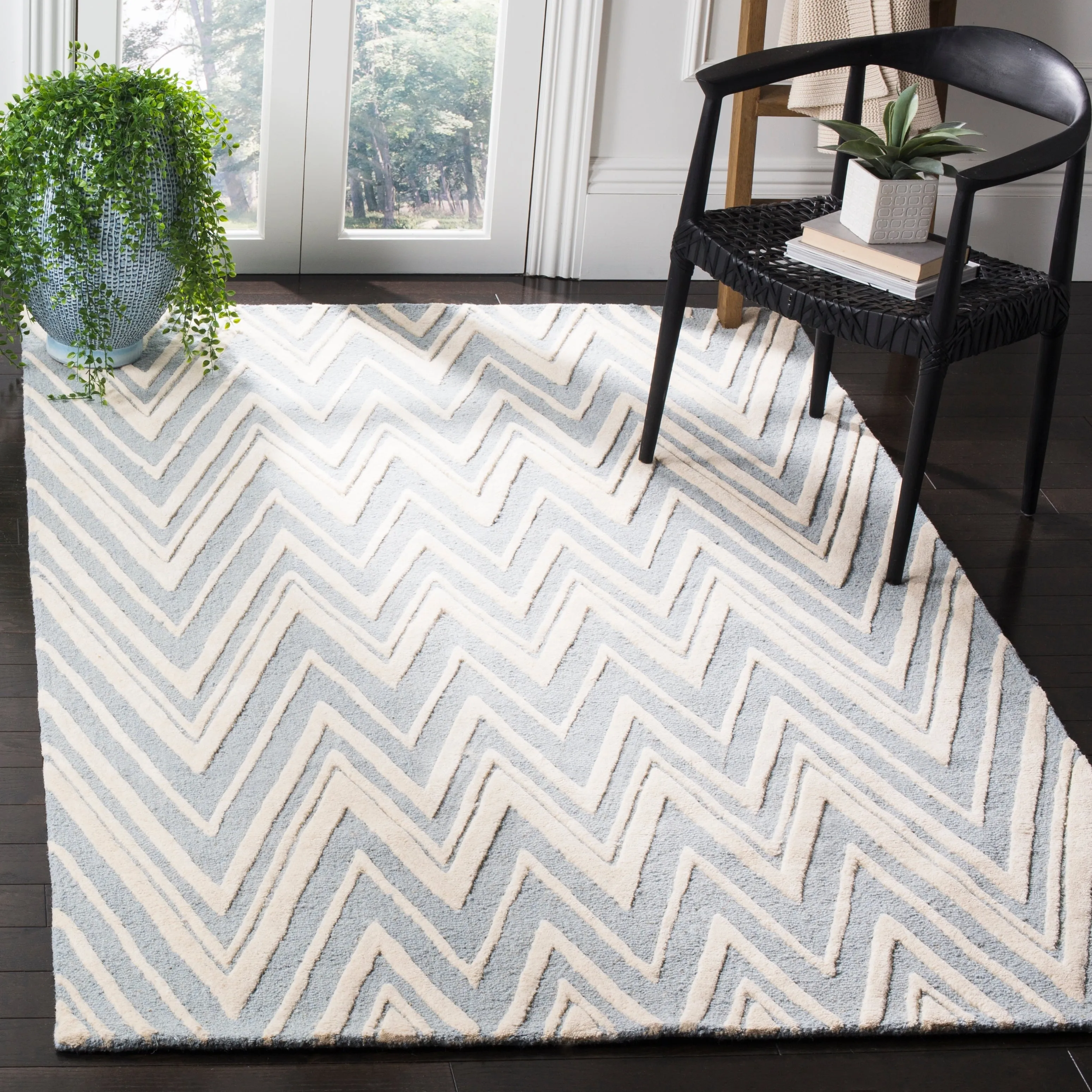 SAFAVIEH Handmade Cambridge Fumiko Modern Moroccan Wool Rug