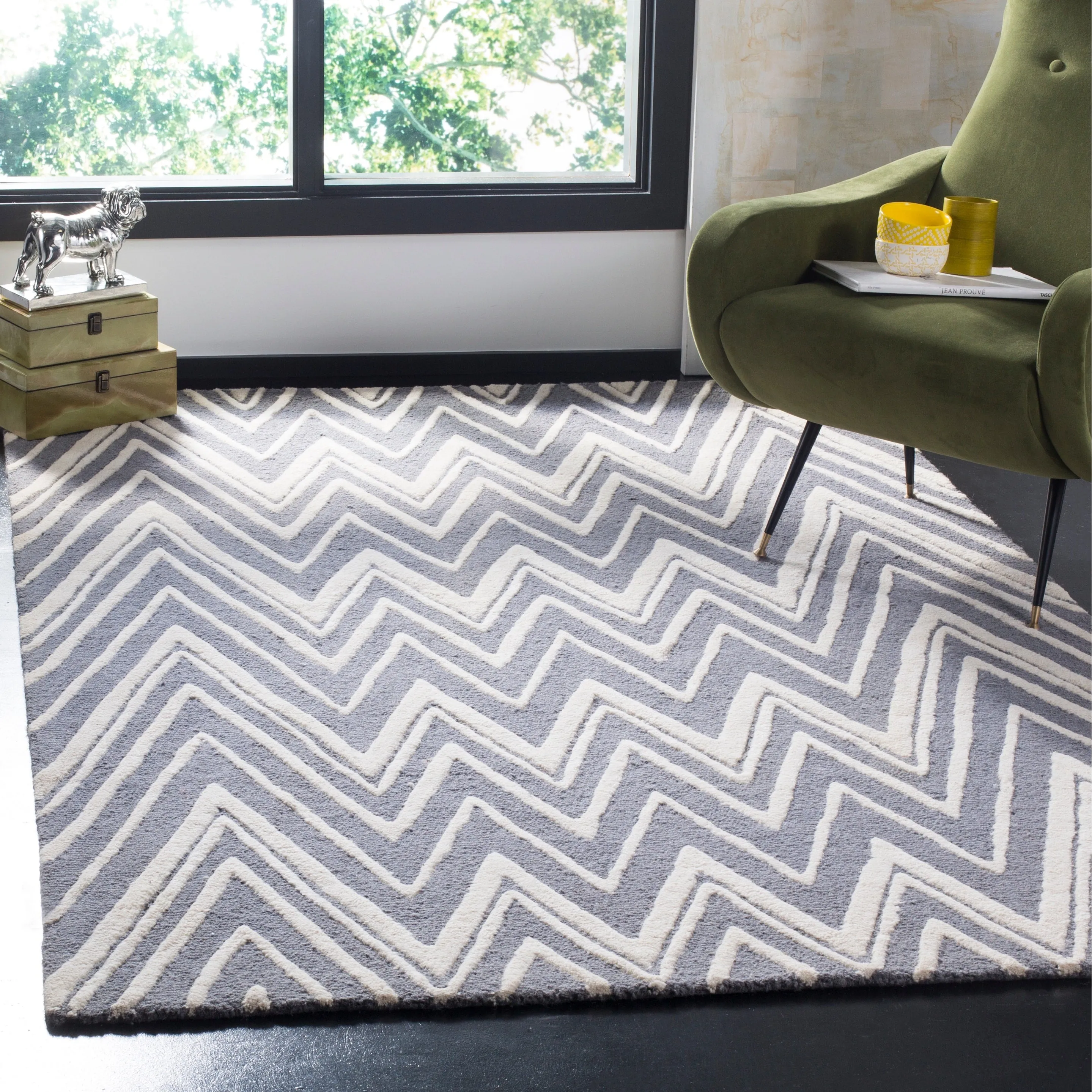 SAFAVIEH Handmade Cambridge Fumiko Modern Moroccan Wool Rug