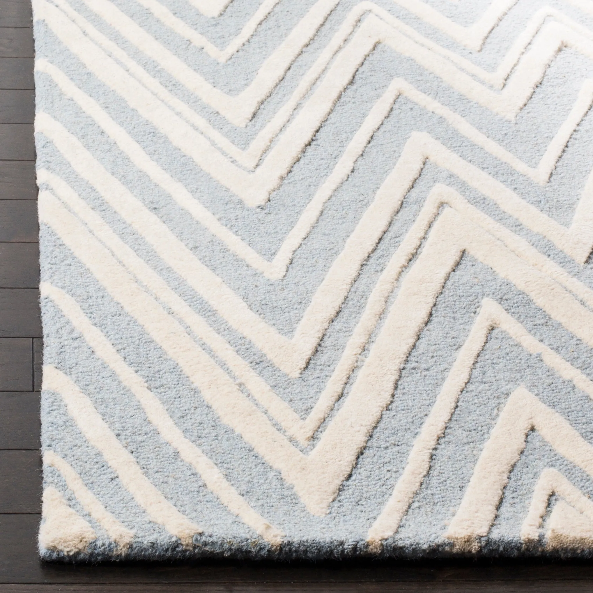 SAFAVIEH Handmade Cambridge Fumiko Modern Moroccan Wool Rug
