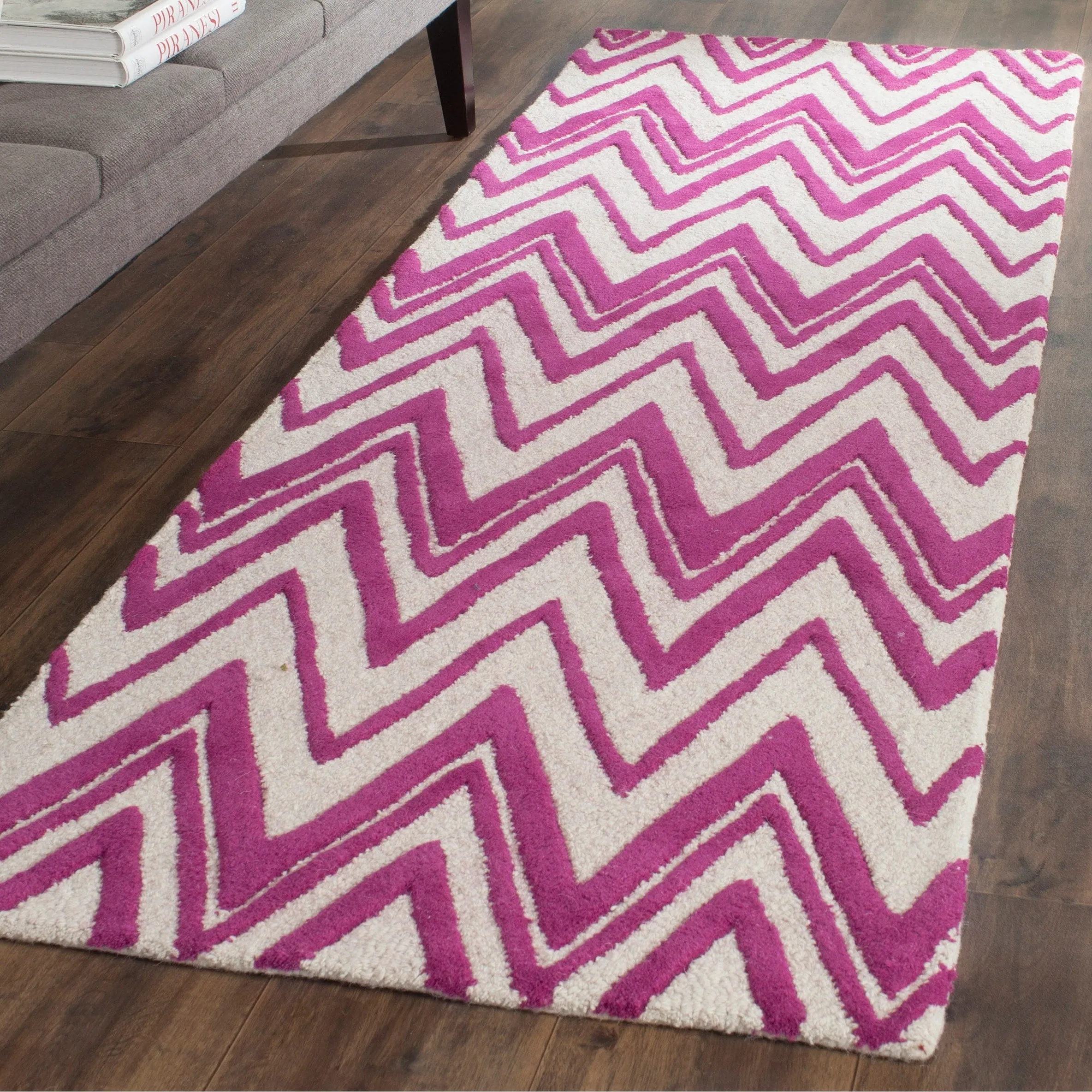 SAFAVIEH Handmade Cambridge Fumiko Modern Moroccan Wool Rug
