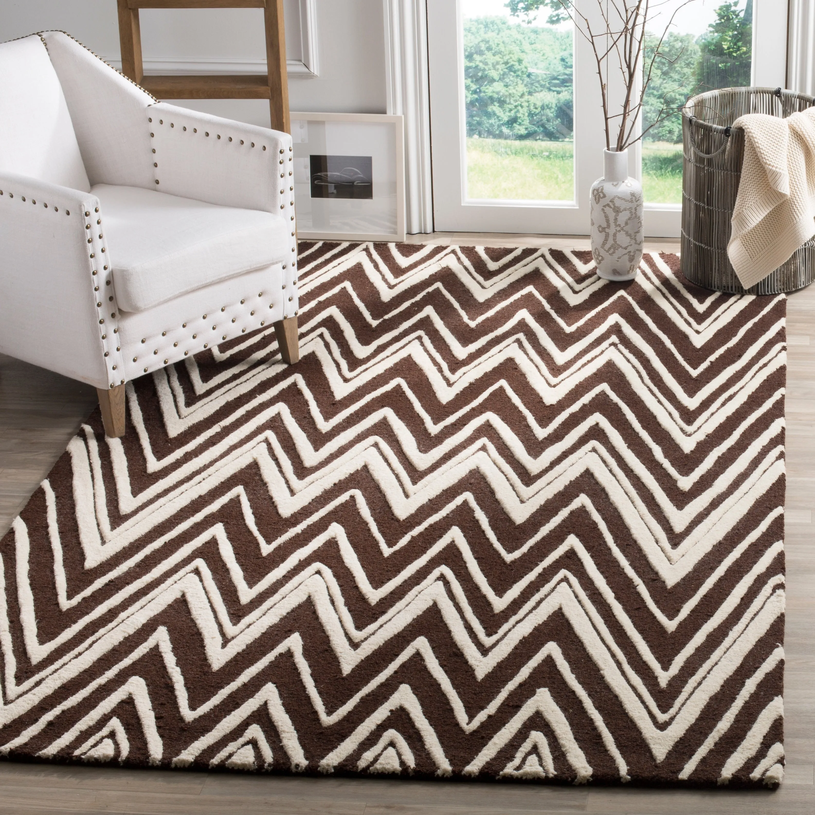 SAFAVIEH Handmade Cambridge Fumiko Modern Moroccan Wool Rug