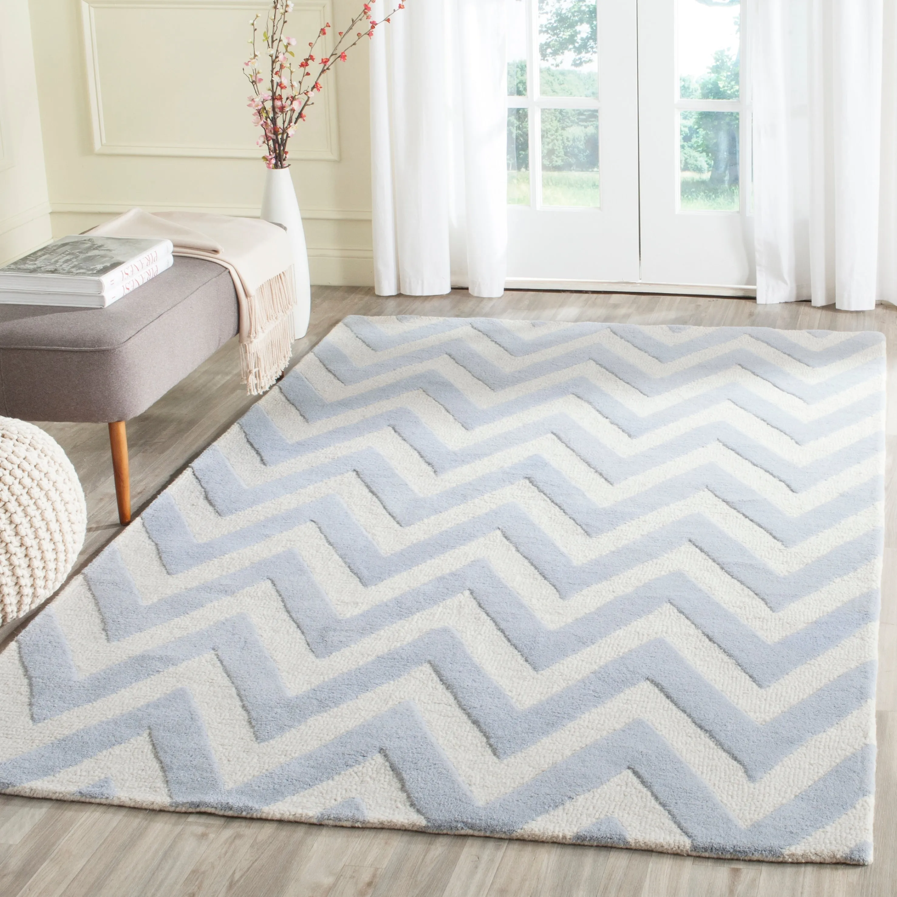 SAFAVIEH Handmade Cambridge Hicran Modern Moroccan Wool Rug
