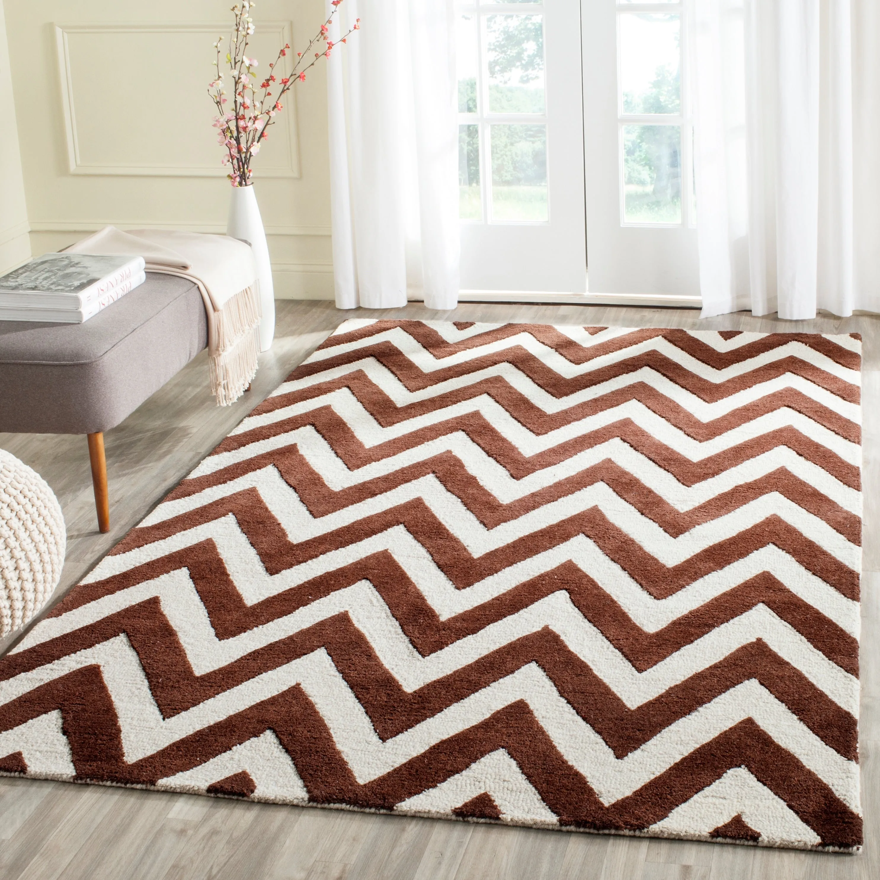 SAFAVIEH Handmade Cambridge Hicran Modern Moroccan Wool Rug