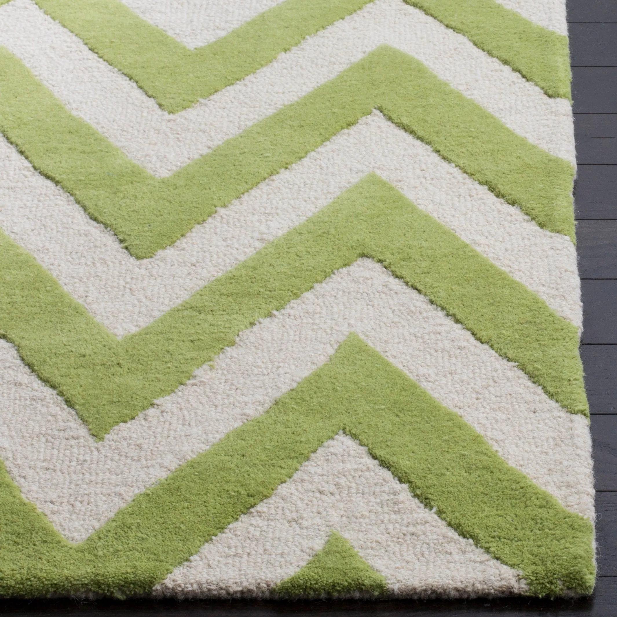 SAFAVIEH Handmade Cambridge Hicran Modern Moroccan Wool Rug
