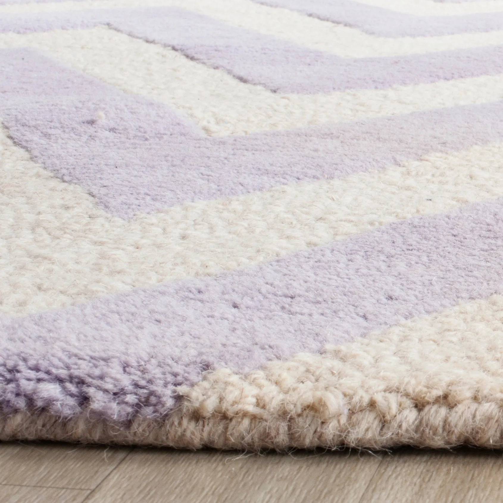 SAFAVIEH Handmade Cambridge Hicran Modern Moroccan Wool Rug