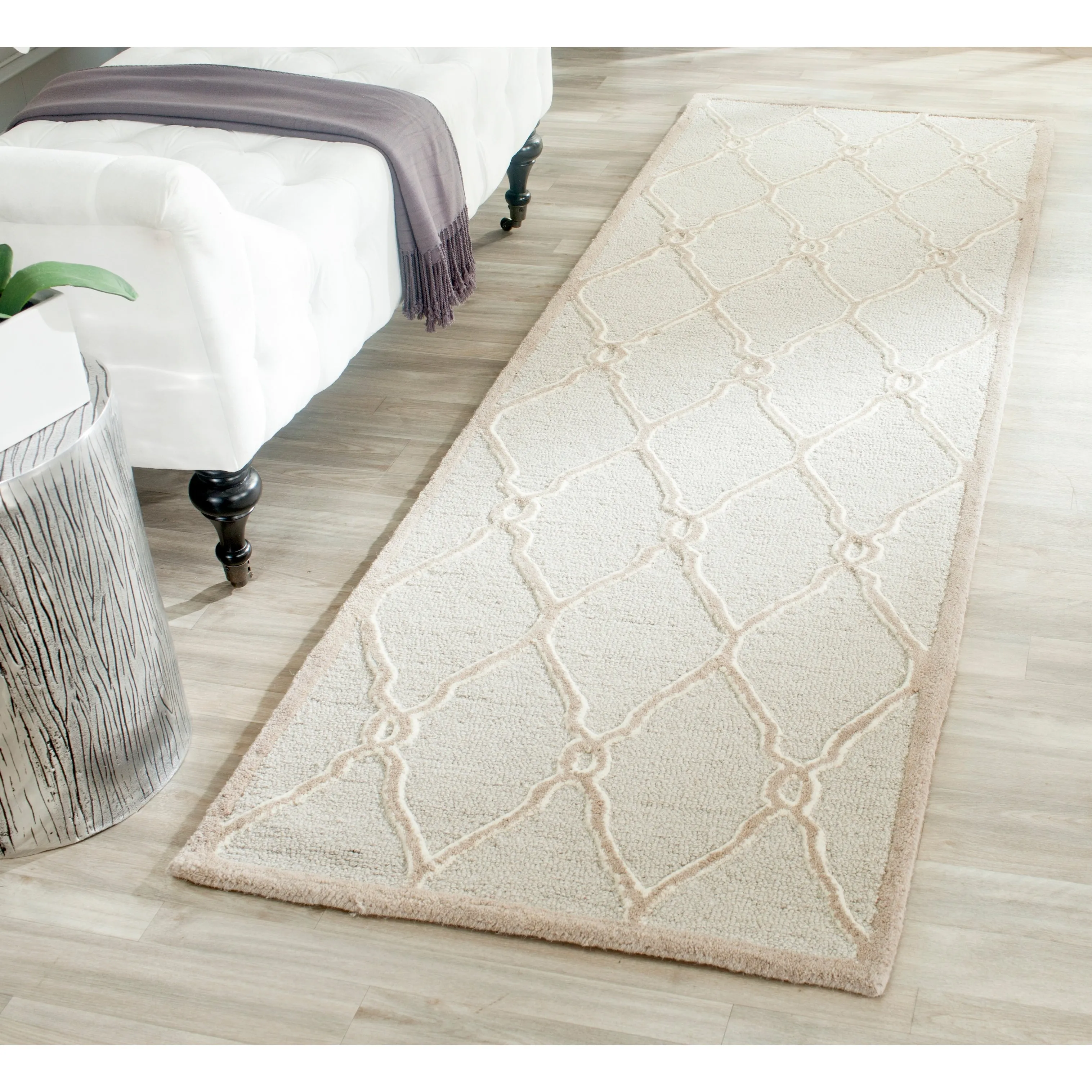 SAFAVIEH Handmade Cambridge Richtsje Moroccan Trellis Wool Rug