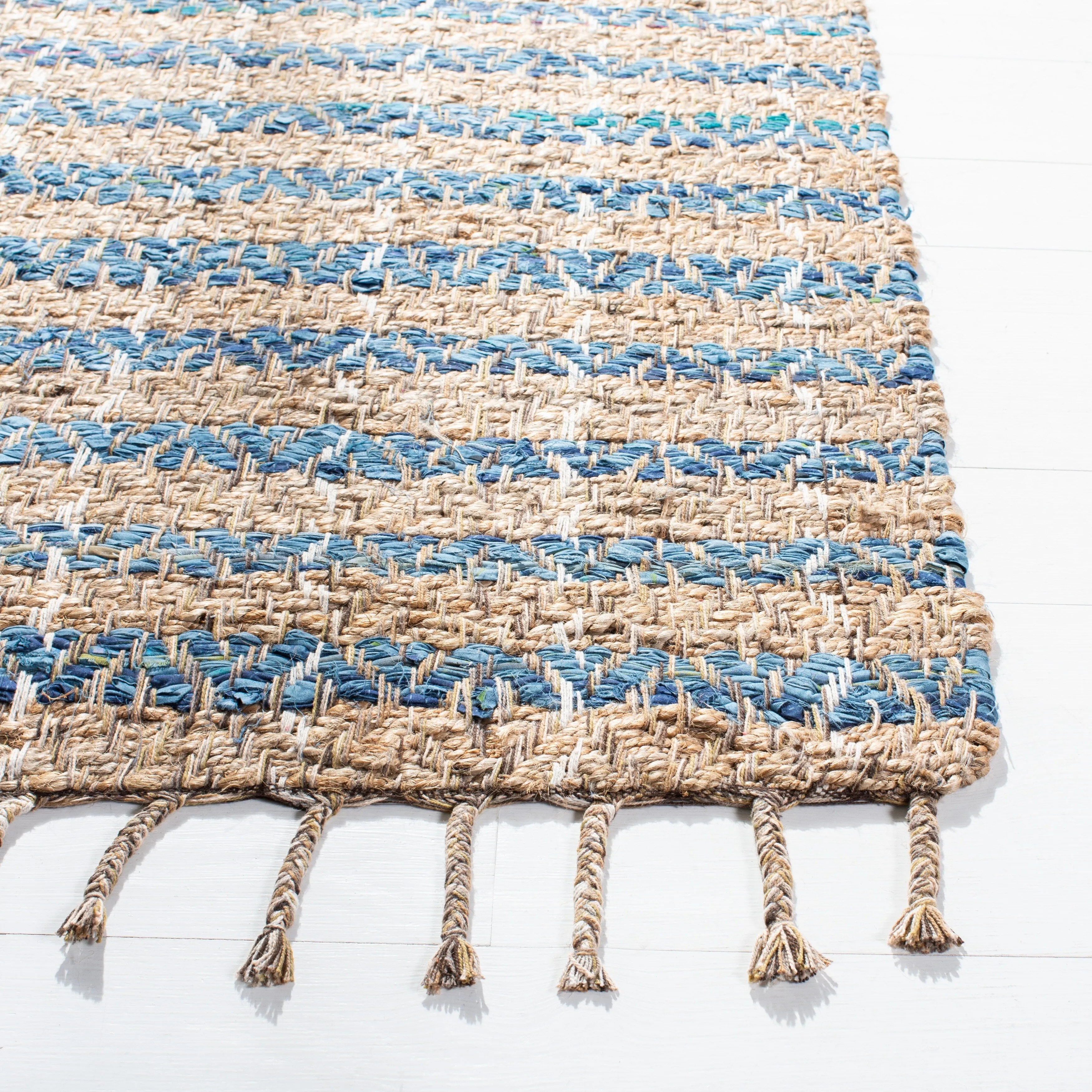 SAFAVIEH Handmade Cape Cod Lonnie Jute & Cotton Braided