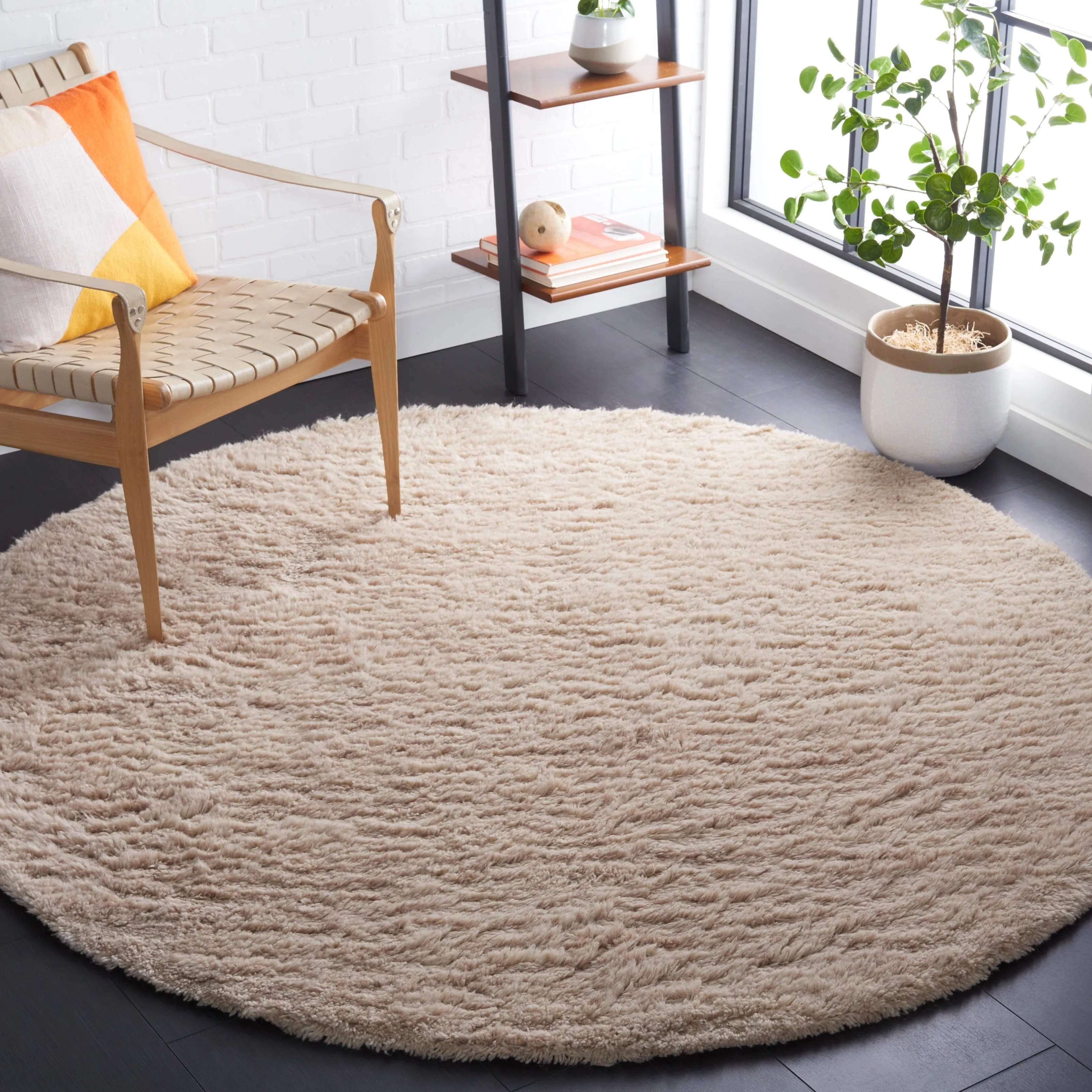 SAFAVIEH Handmade Casablanca Shag Ceferina Wool Rug